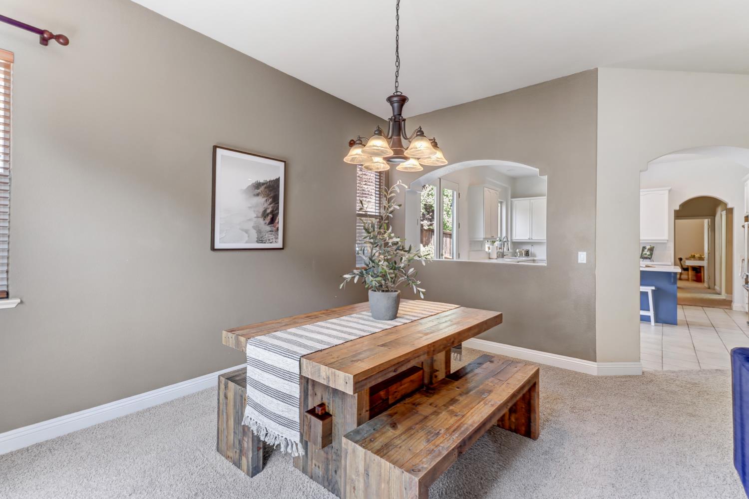 El Dorado Hills, California, 95762, United States, 4 Bedrooms Bedrooms, ,2 BathroomsBathrooms,Residential,For Sale,1939955