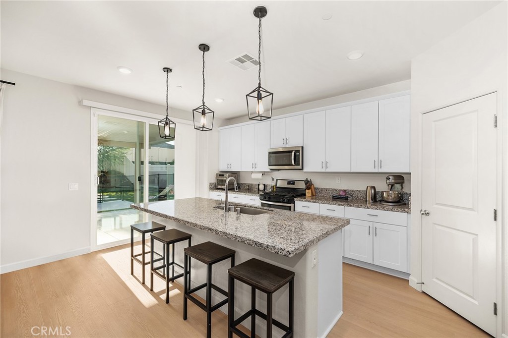 Menifee, California, 92584, United States, 4 Bedrooms Bedrooms, ,3 BathroomsBathrooms,Residential,For Sale,1942234