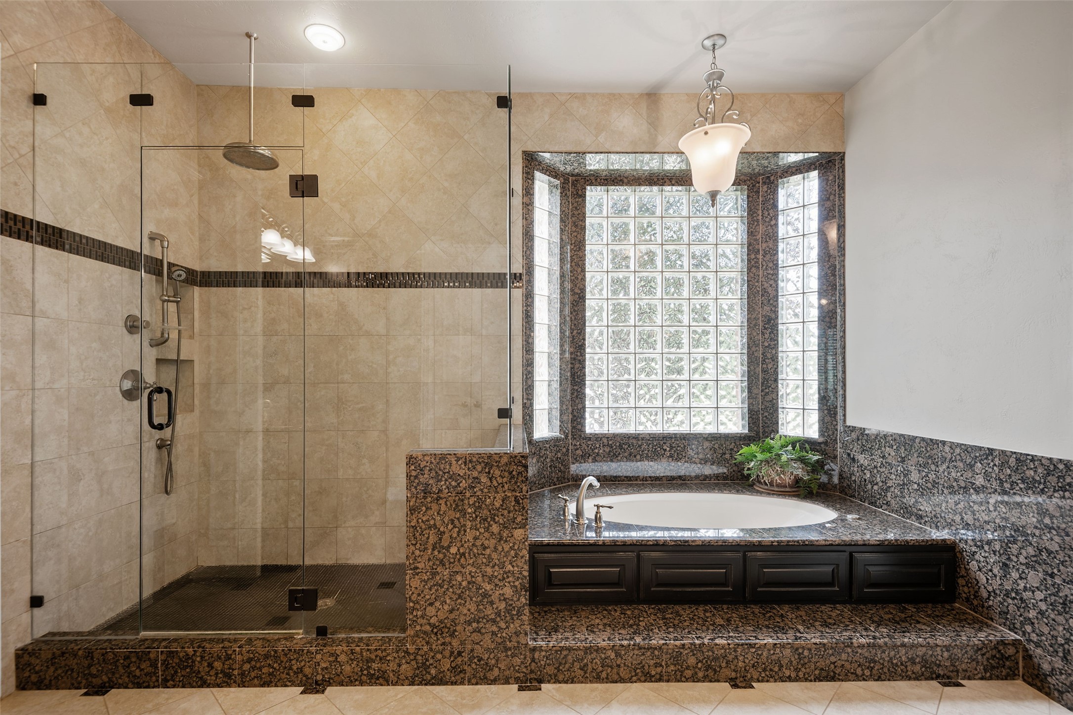 Southlake, Texas, 76092, United States, 5 Bedrooms Bedrooms, ,6 BathroomsBathrooms,Residential,For Sale,1875332