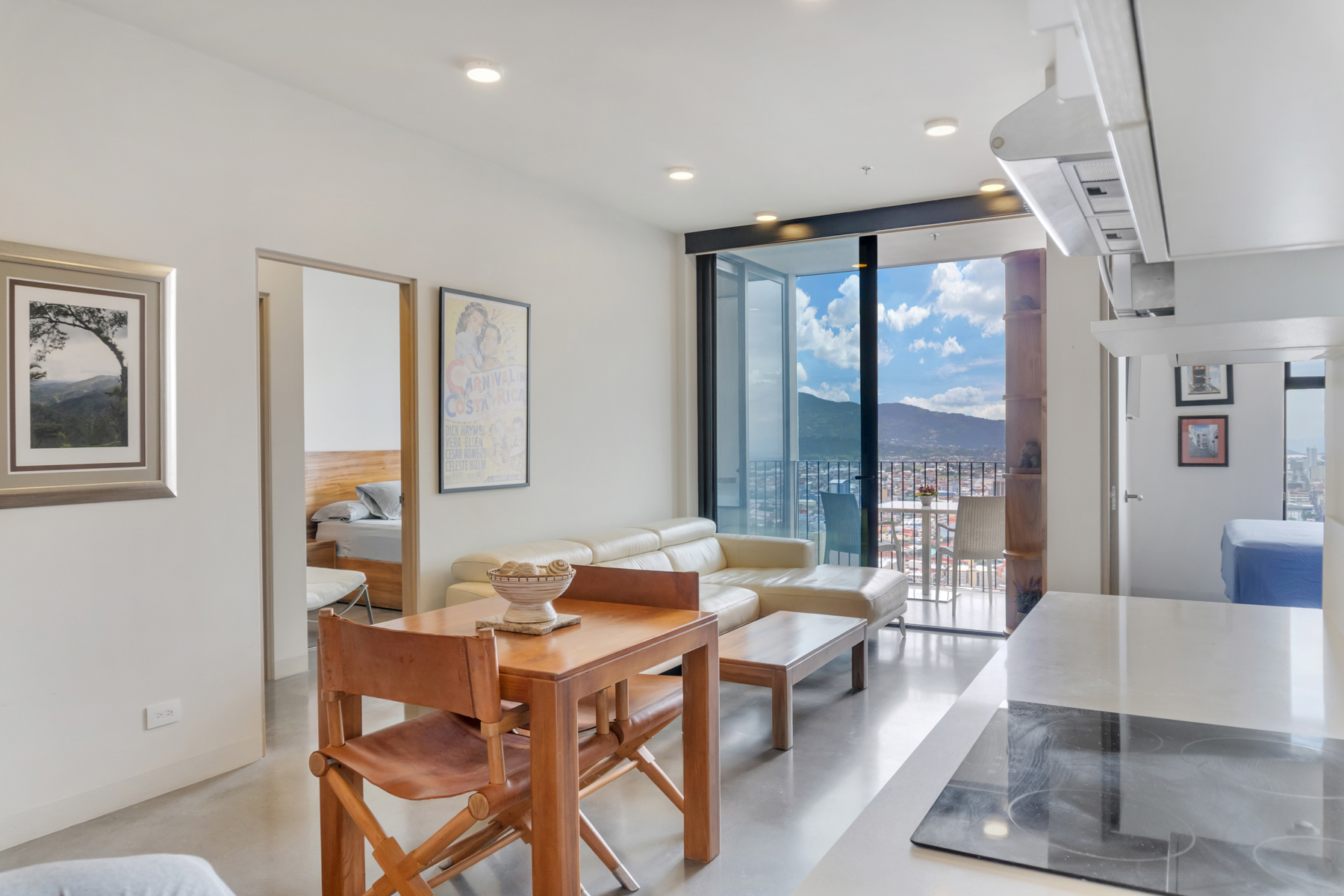  Chic Penthouse at URBN Escalante - 物件實景