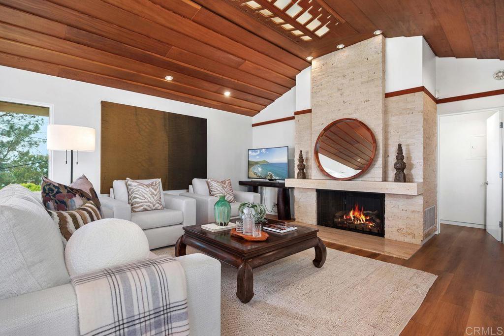 Del Mar, California, 92014, United States, 5 Bedrooms Bedrooms, ,5 BathroomsBathrooms,Residential,For Sale,1837047