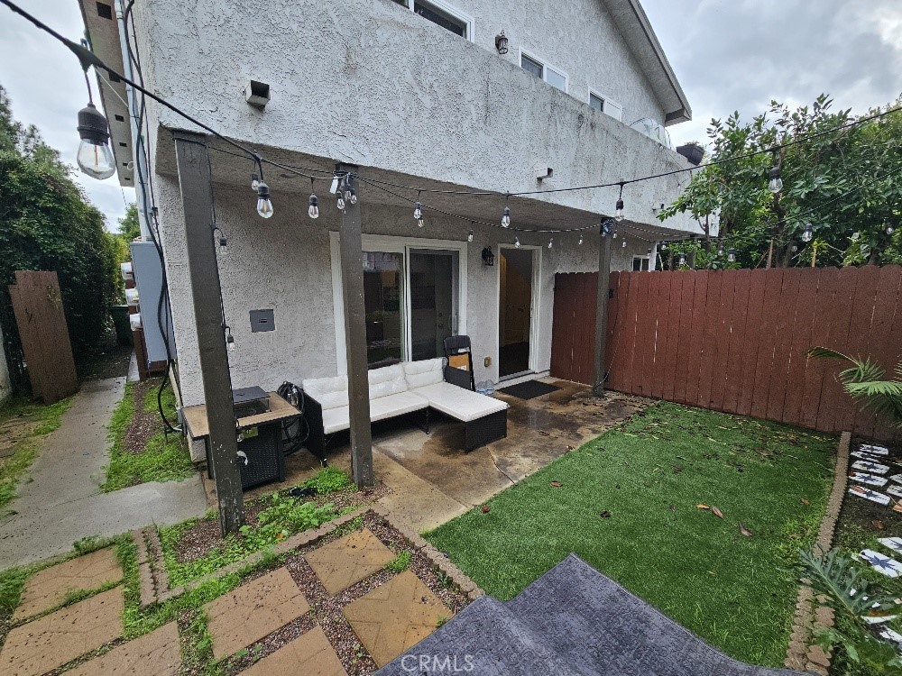 Los Angeles, California, 90019, United States, ,Residential,For Sale,2022270