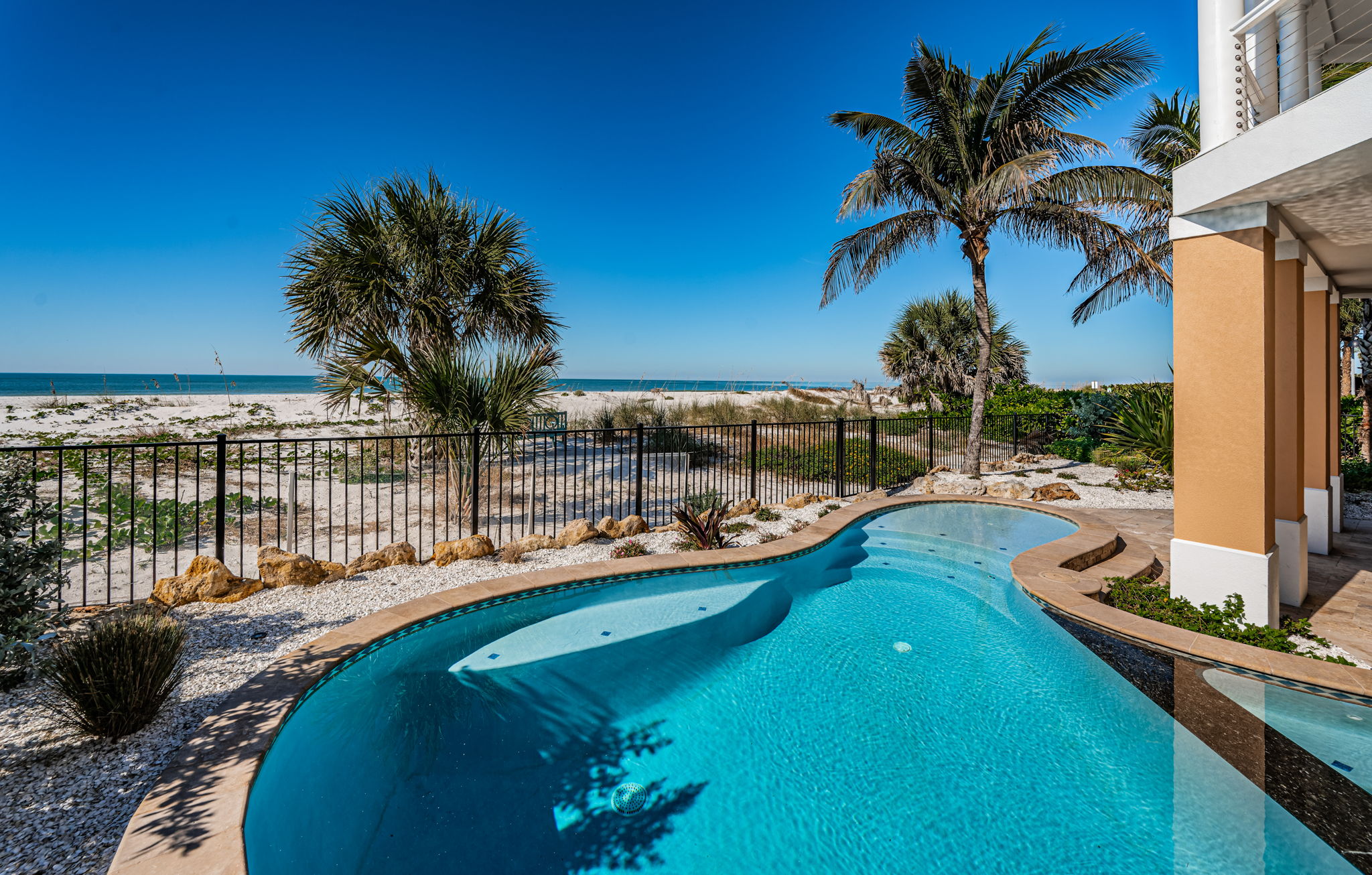 Clearwater, Florida, 33767, United States, 4 Bedrooms Bedrooms, ,5 BathroomsBathrooms,Residential,For Sale,2010796