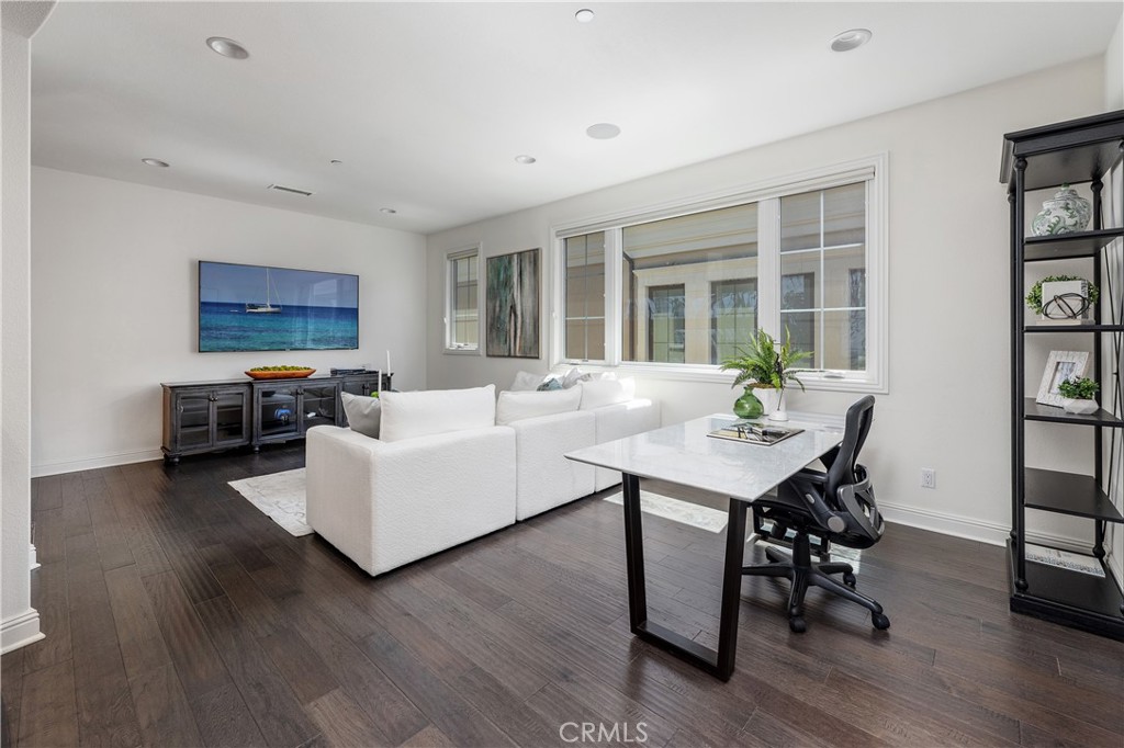 Irvine, California, 92618, United States, 5 Bedrooms Bedrooms, ,6 BathroomsBathrooms,Residential,For Sale,1950608
