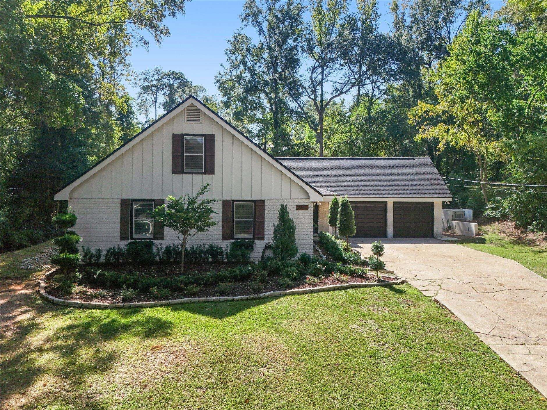 Tallahassee, Florida, 32308-0927, United States, 4 Bedrooms Bedrooms, ,3 BathroomsBathrooms,Residential,For Sale,1981532