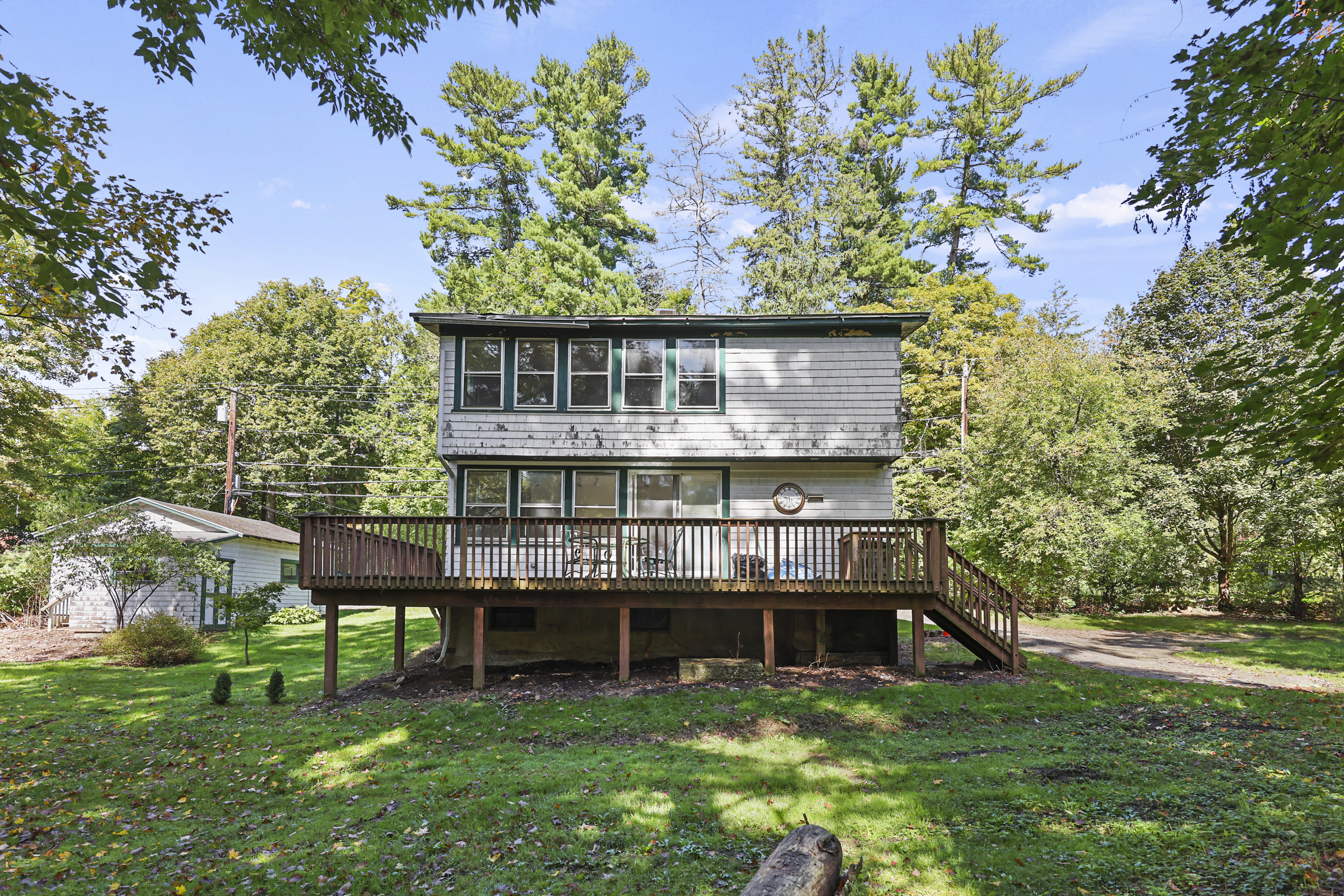  CHARMING STOCKBRIDGE 4-BED HOME AWAITS YOUR VISION - 物件實景