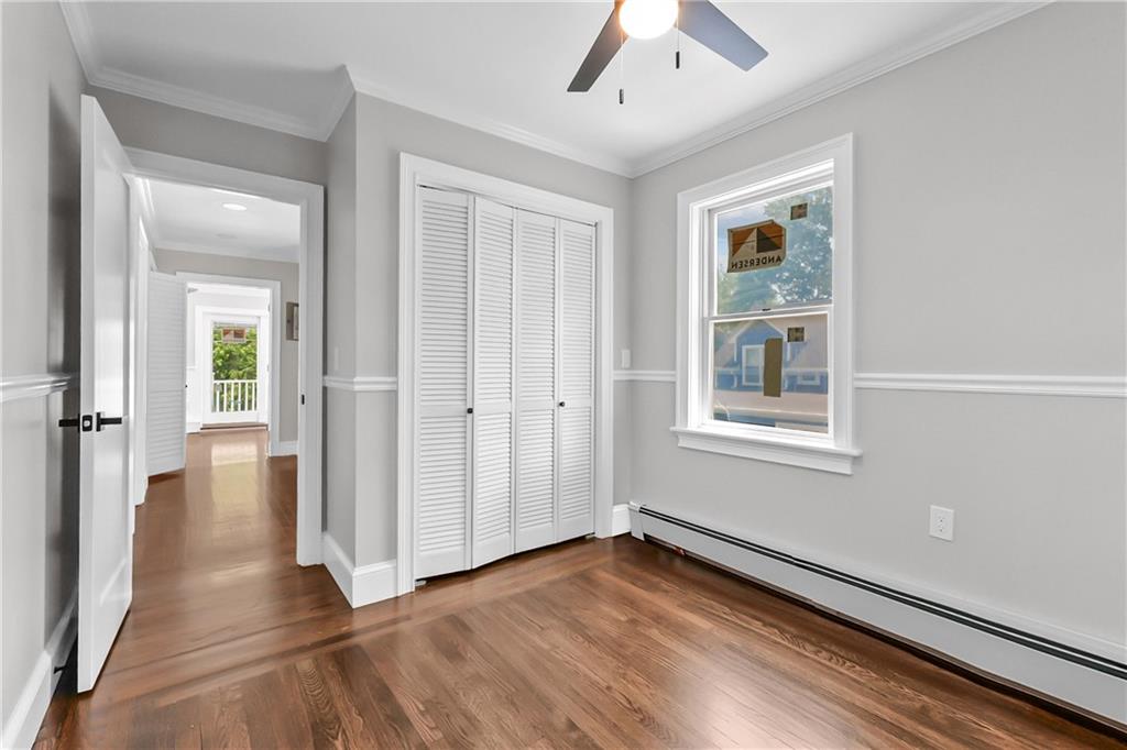 Warwick, Rhode Island, 02889, United States, 3 Bedrooms Bedrooms, ,2 BathroomsBathrooms,Residential,For Sale,1937520