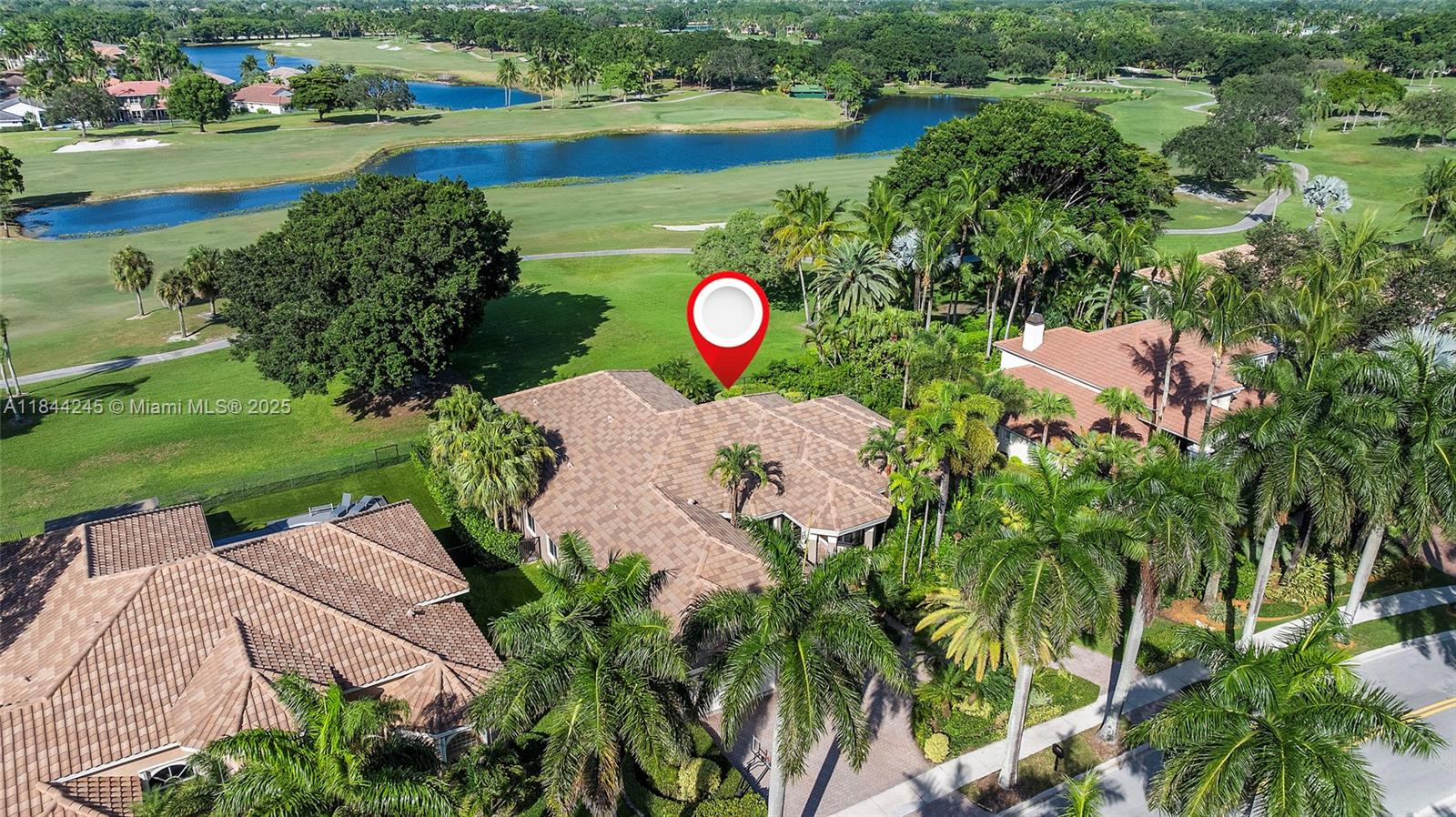 Weston, Florida, 33327, United States, 5 Bedrooms Bedrooms, ,4 BathroomsBathrooms,Residential,For Sale,1901974