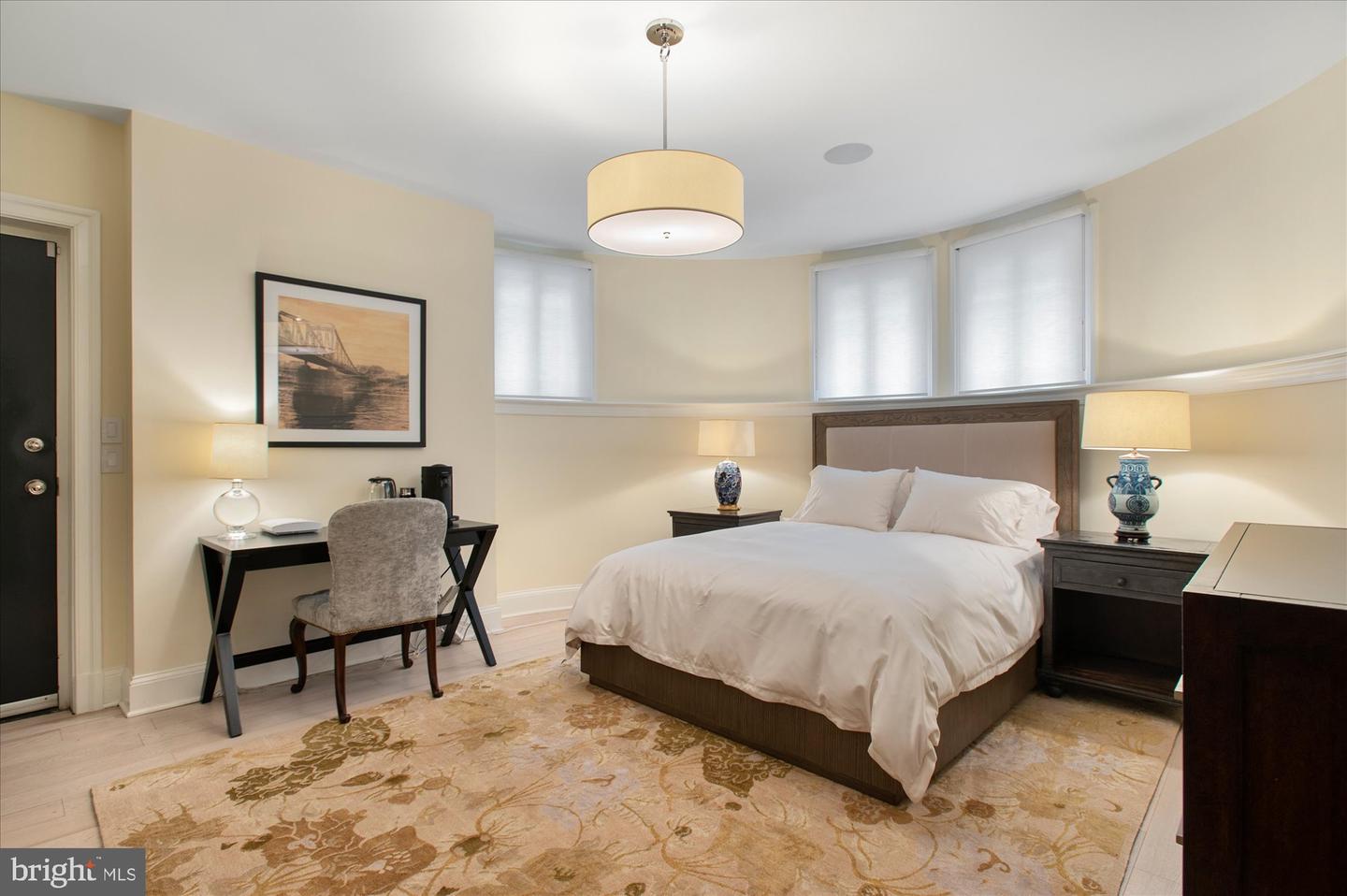 Washington, District of Columbia, 20008, United States, 6 Bedrooms Bedrooms, ,8 BathroomsBathrooms,Residential,For Sale,1807338