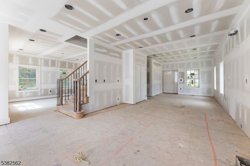 Readington Twp., New Jersey, 08853, United States, 3 Bedrooms Bedrooms, ,3 BathroomsBathrooms,Residential,For Sale,1939068