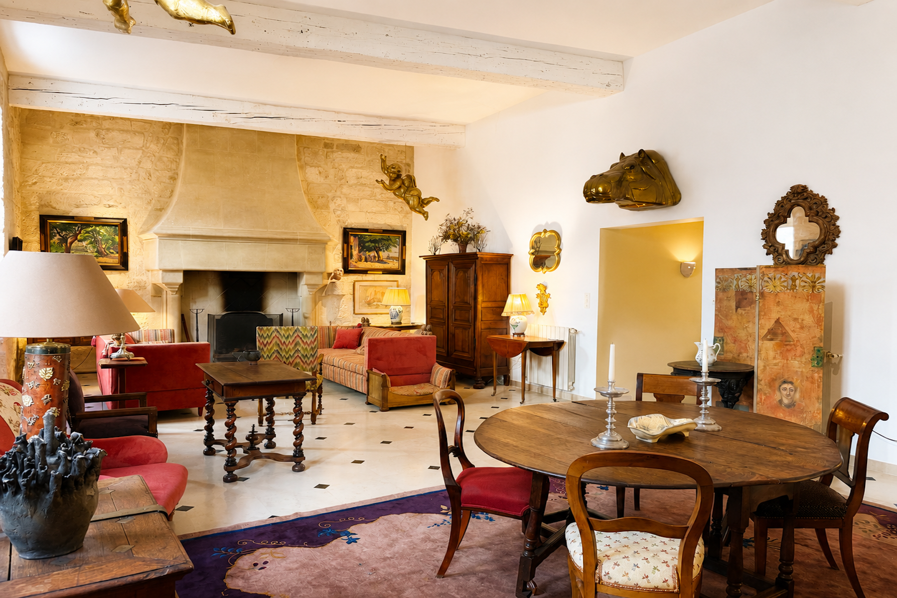  Exceptional Apartment with Garden Terrace in a Historic Mansion in Uzès - 物件實景