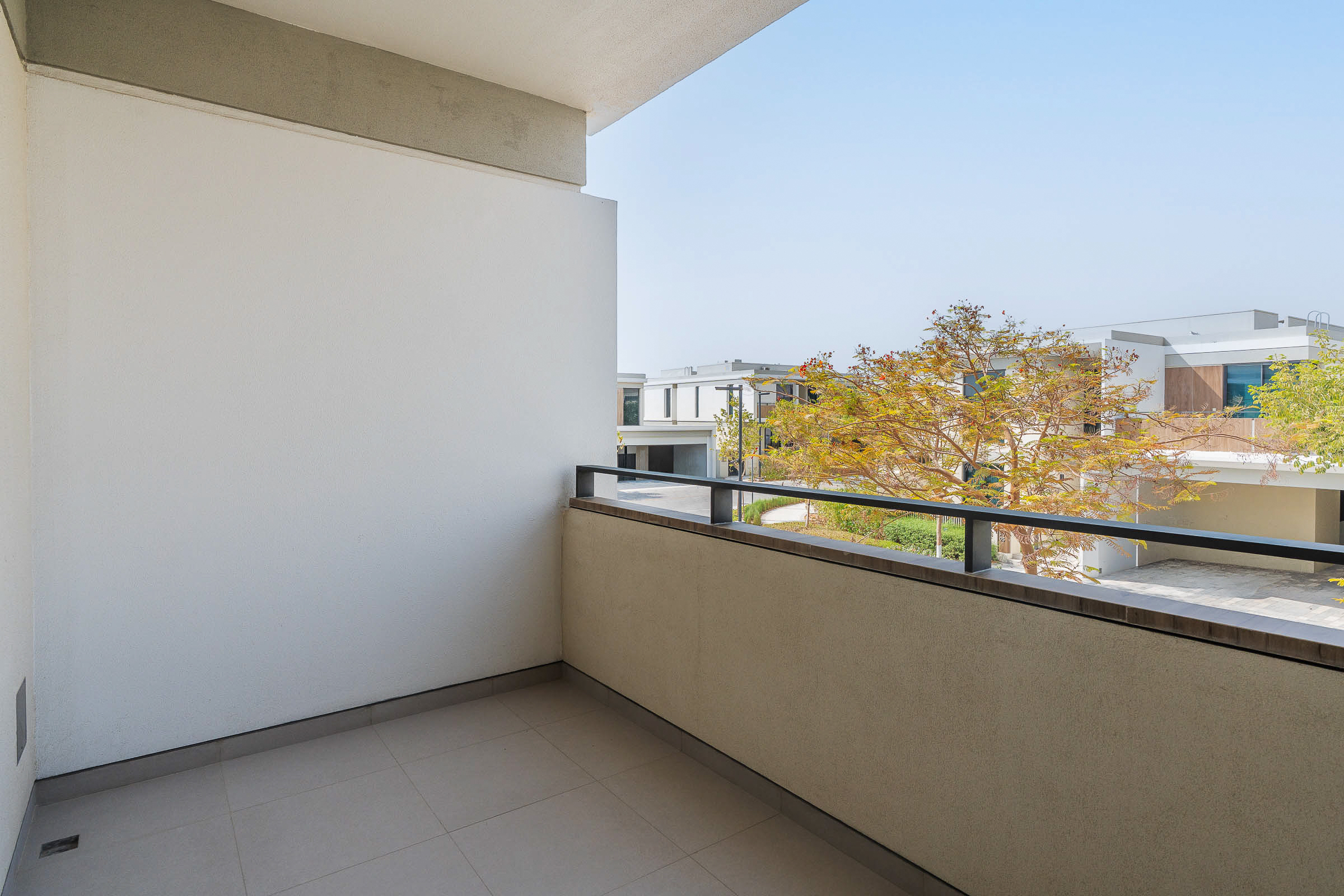  Vast Tilal Al Ghaf Villa with Elegant Upgrades - 物件實景