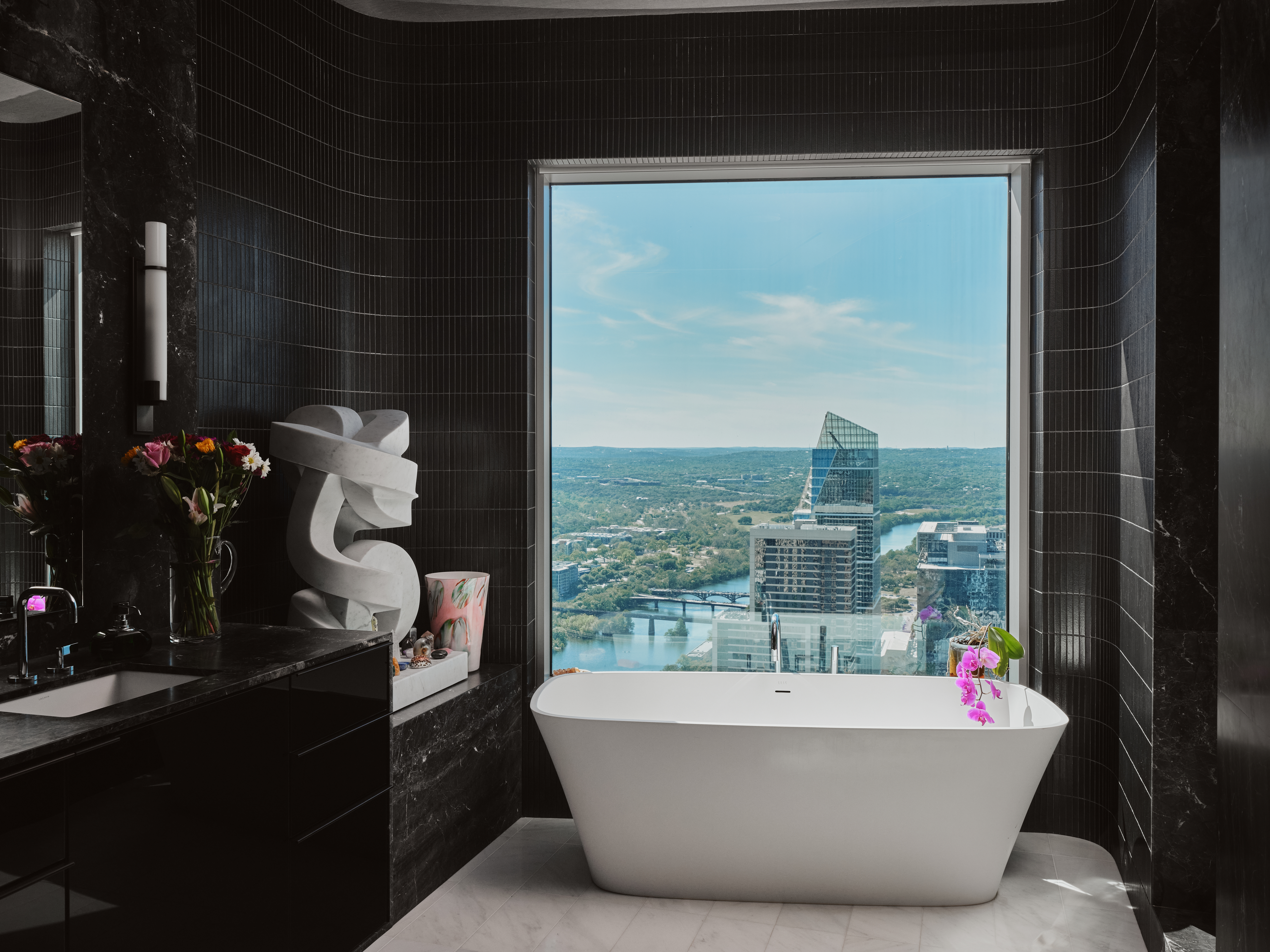  Panoramic Views of Living Art at The Austonian - 物件實景