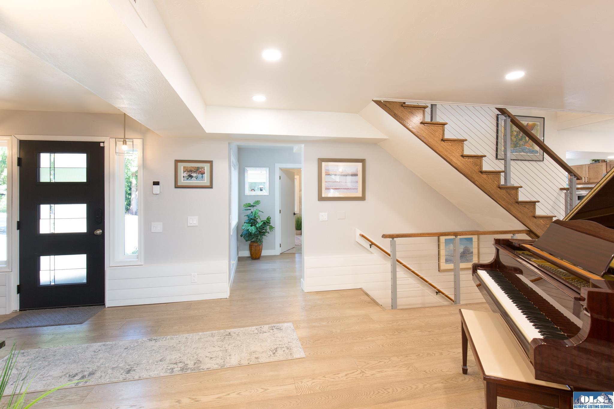 Port Angeles, Washington, 98363, United States, 4 Bedrooms Bedrooms, ,5 BathroomsBathrooms,Residential,For Sale,1905909