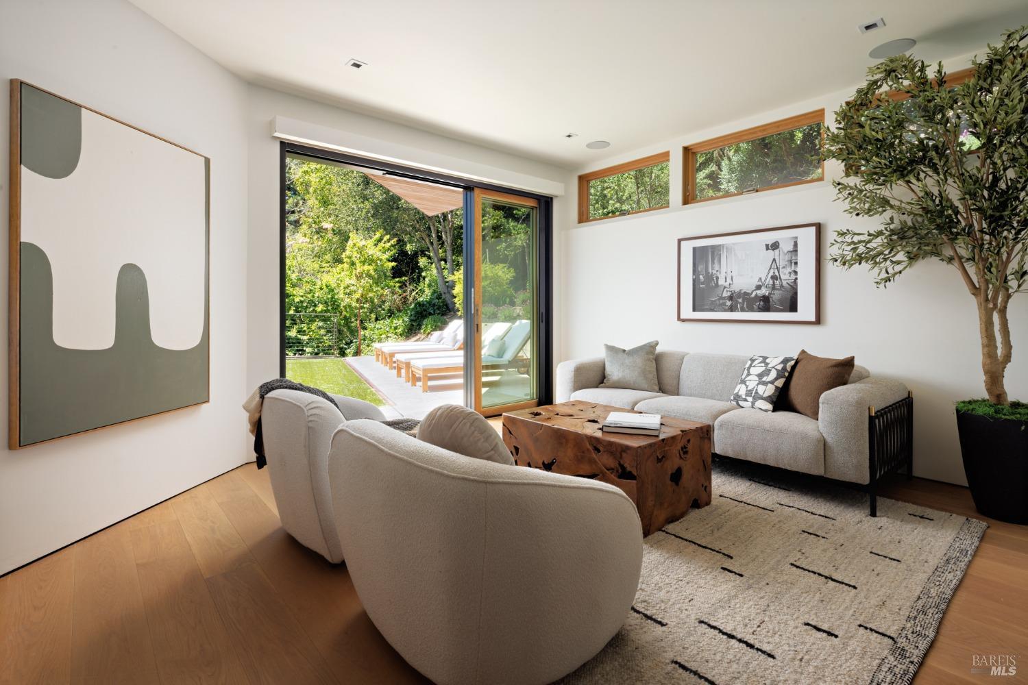 Mill Valley, California, 94941, United States, 5 Bedrooms Bedrooms, ,6 BathroomsBathrooms,Residential,For Sale,1913186