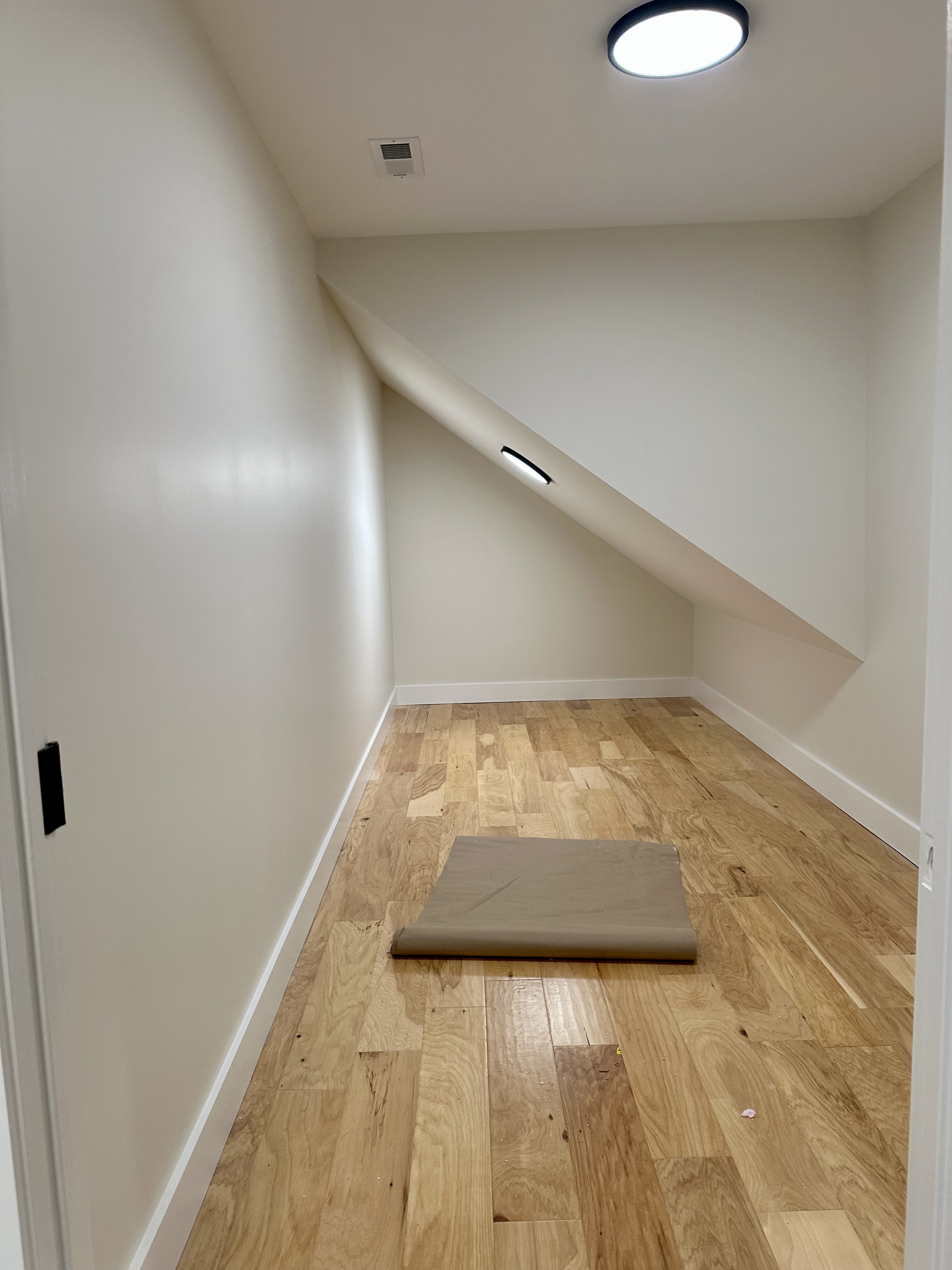 London, Kentucky, 40741, United States, 4 Bedrooms Bedrooms, ,3 BathroomsBathrooms,Residential,For Sale,1982897