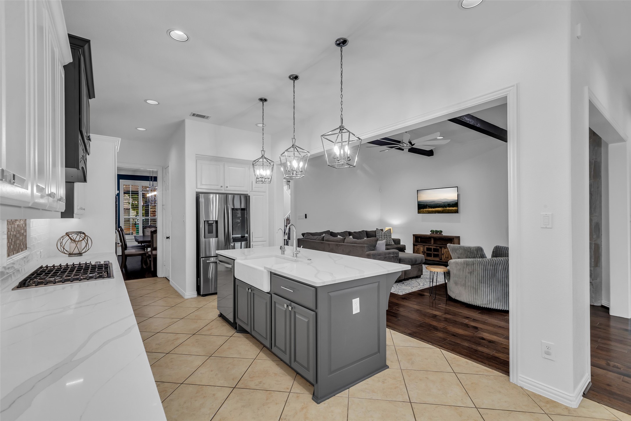 The Woodlands, Texas, 77354, United States, 6 Bedrooms Bedrooms, ,7 BathroomsBathrooms,Residential,For Sale,2001966