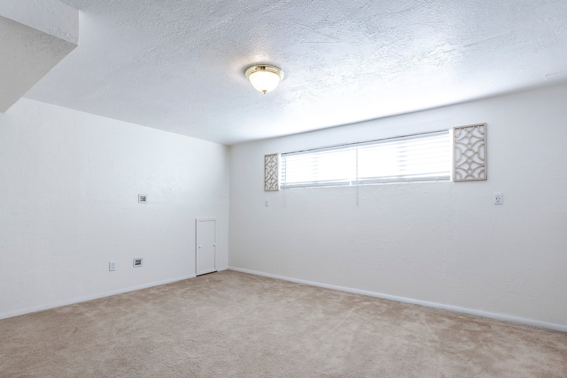  Fully Updated and Move-In Ready - 物件實景