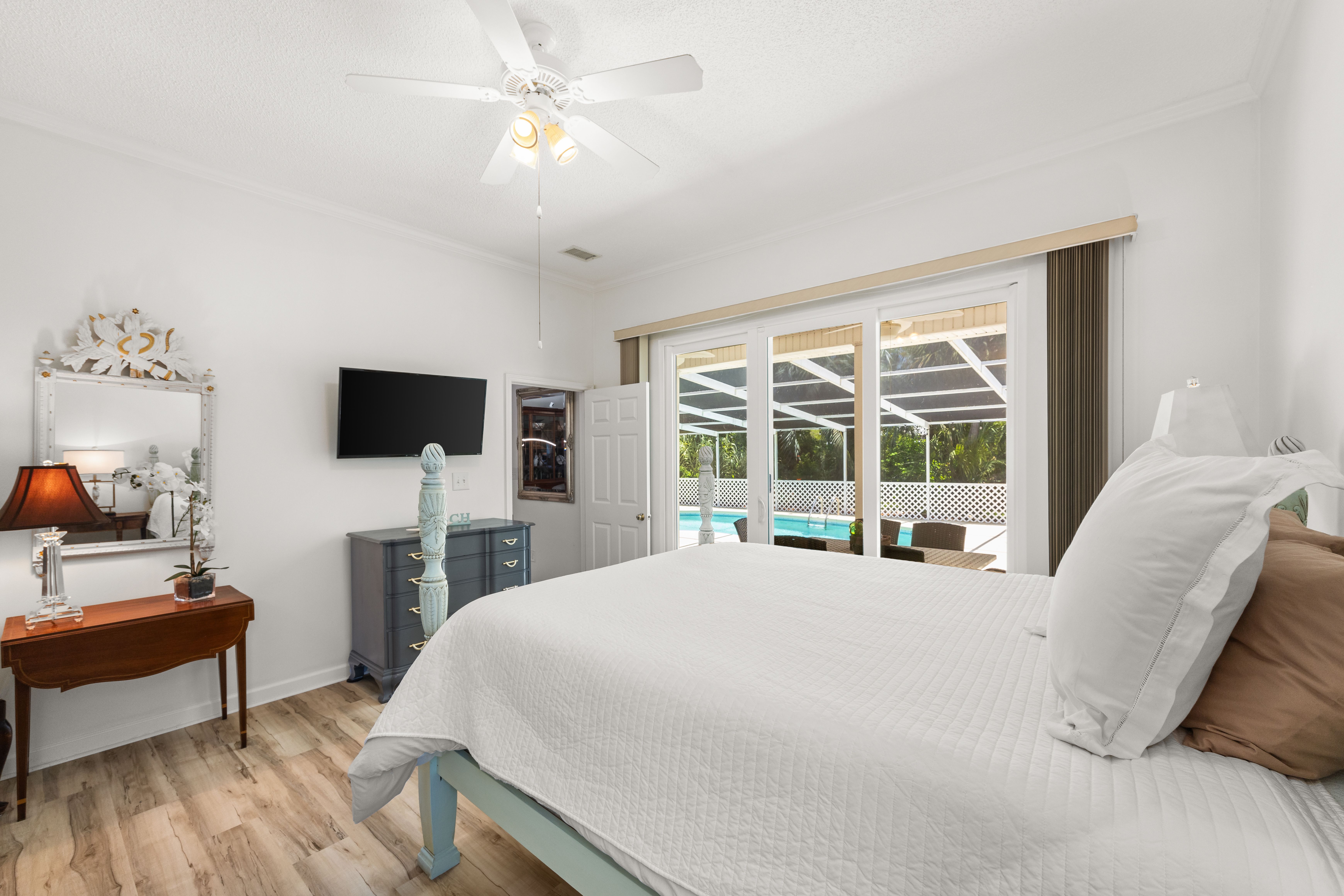  West End Panama City Beach Home with Pool & Short Distance to the Beach - 物件實景