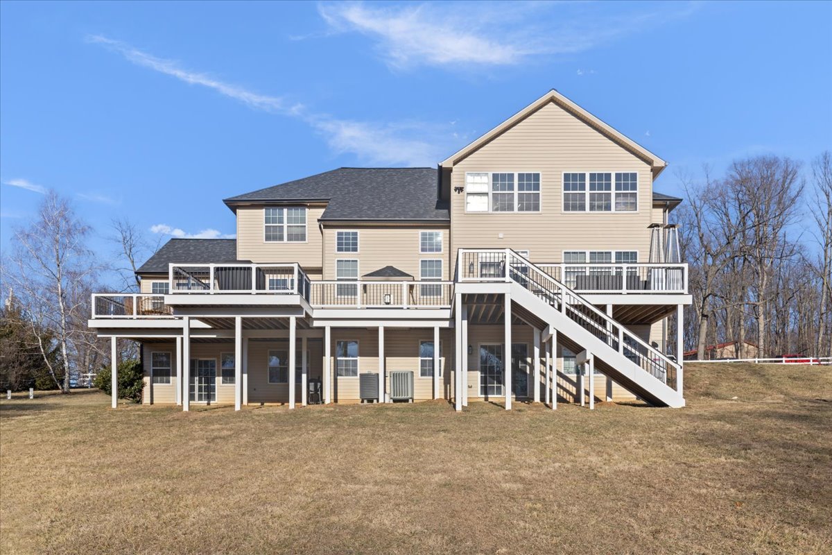 New Windsor, Maryland, 21776, United States, 5 Bedrooms Bedrooms, ,5 BathroomsBathrooms,Residential,For Sale,1943659