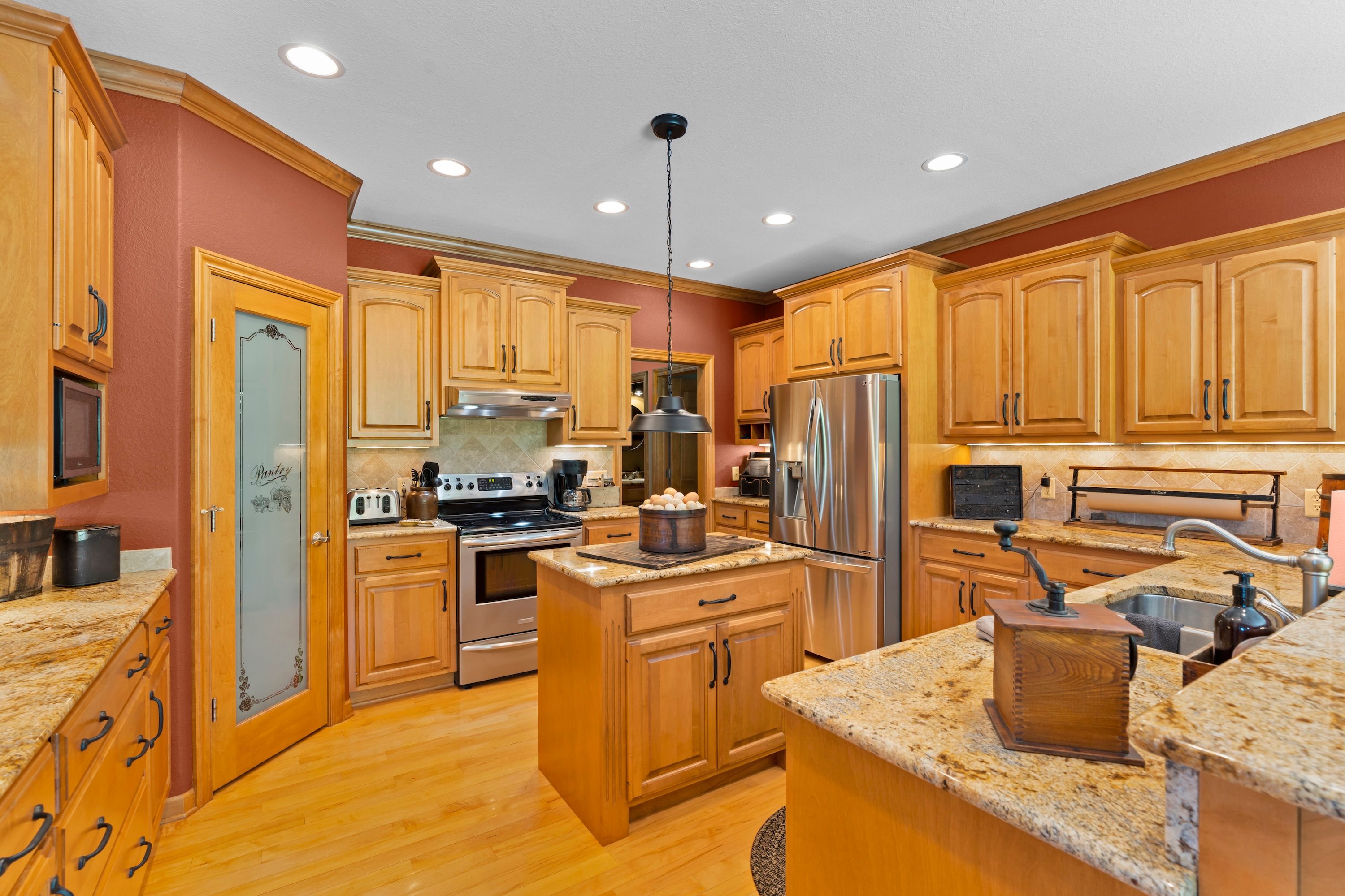  W230N7956 Bluebill Drive, Sussex, WI 53089 - 物件實景