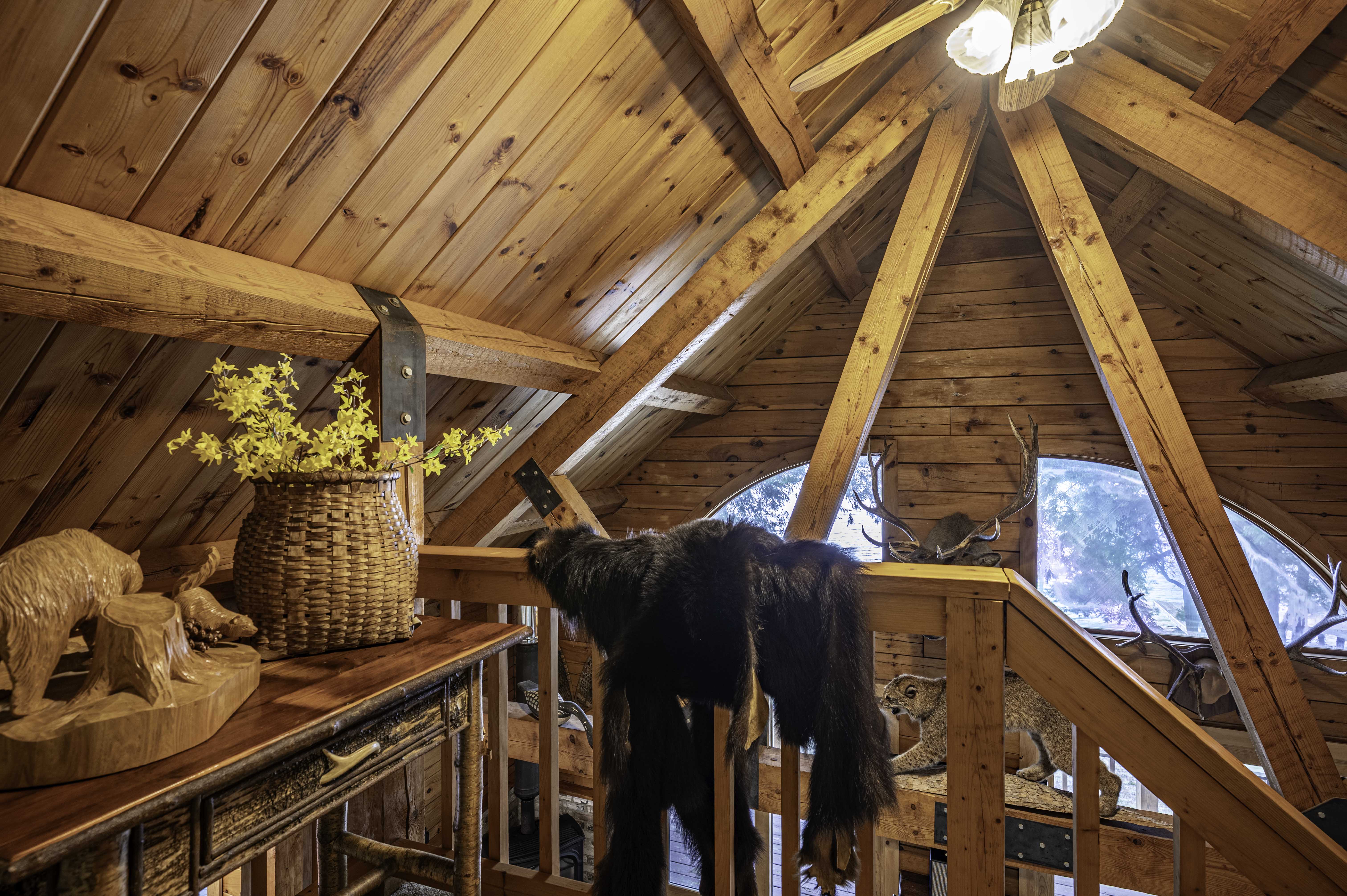  A Classic Adirondack Log Home on Pristine First Lake Frontage - 物件實景