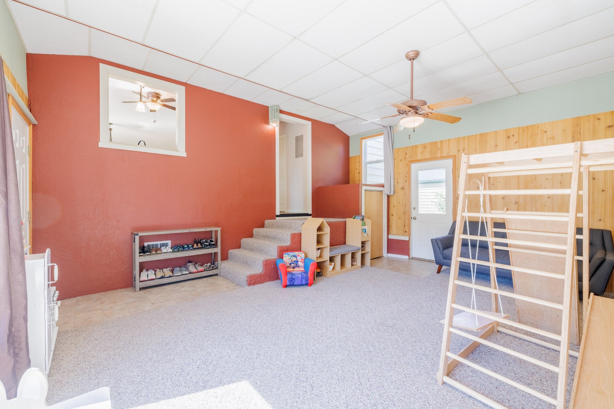 Helena, Montana, 59602, United States, 3 Bedrooms Bedrooms, ,2 BathroomsBathrooms,Residential,For Sale,1837520
