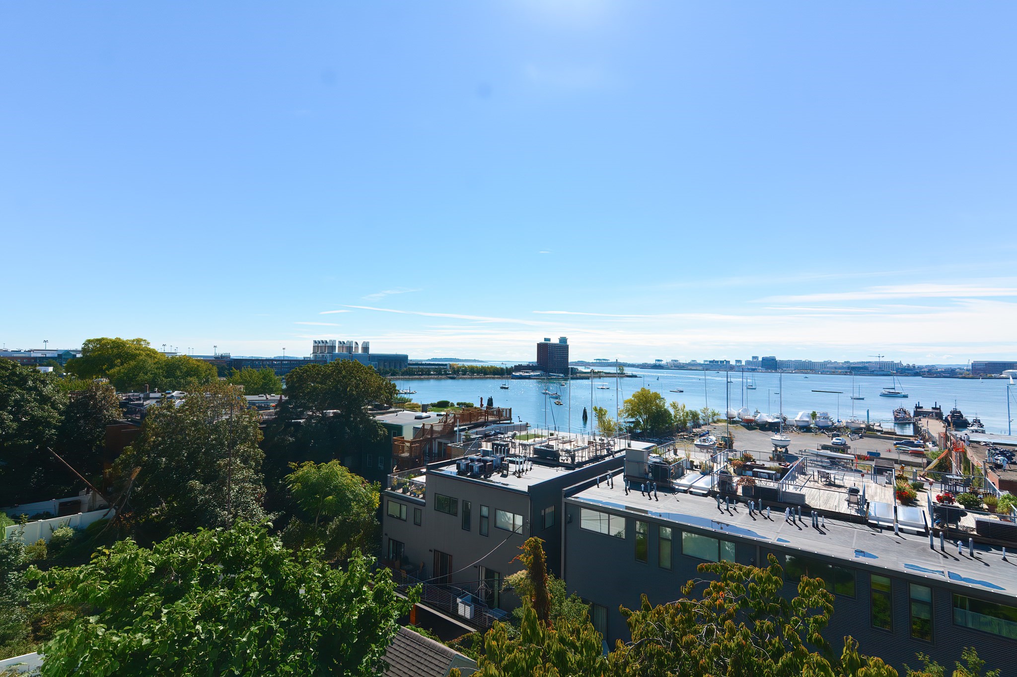 East Boston, Massachusetts, 02128, United States, 2 Bedrooms Bedrooms, ,1 BathroomBathrooms,Residential,For Sale,1938178