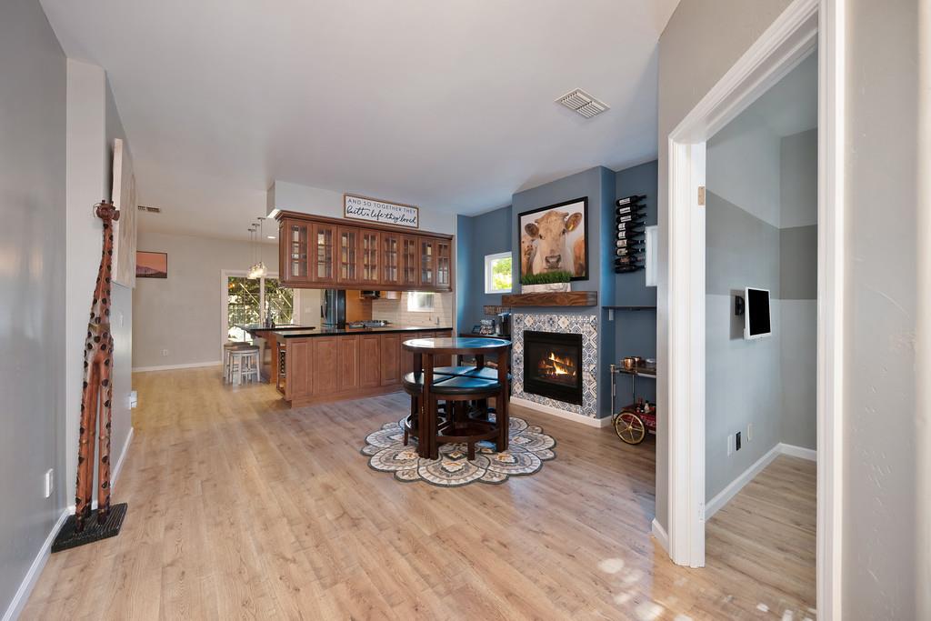 Sacramento, California, 95818, United States, 3 Bedrooms Bedrooms, ,3 BathroomsBathrooms,Residential,For Sale,1954862