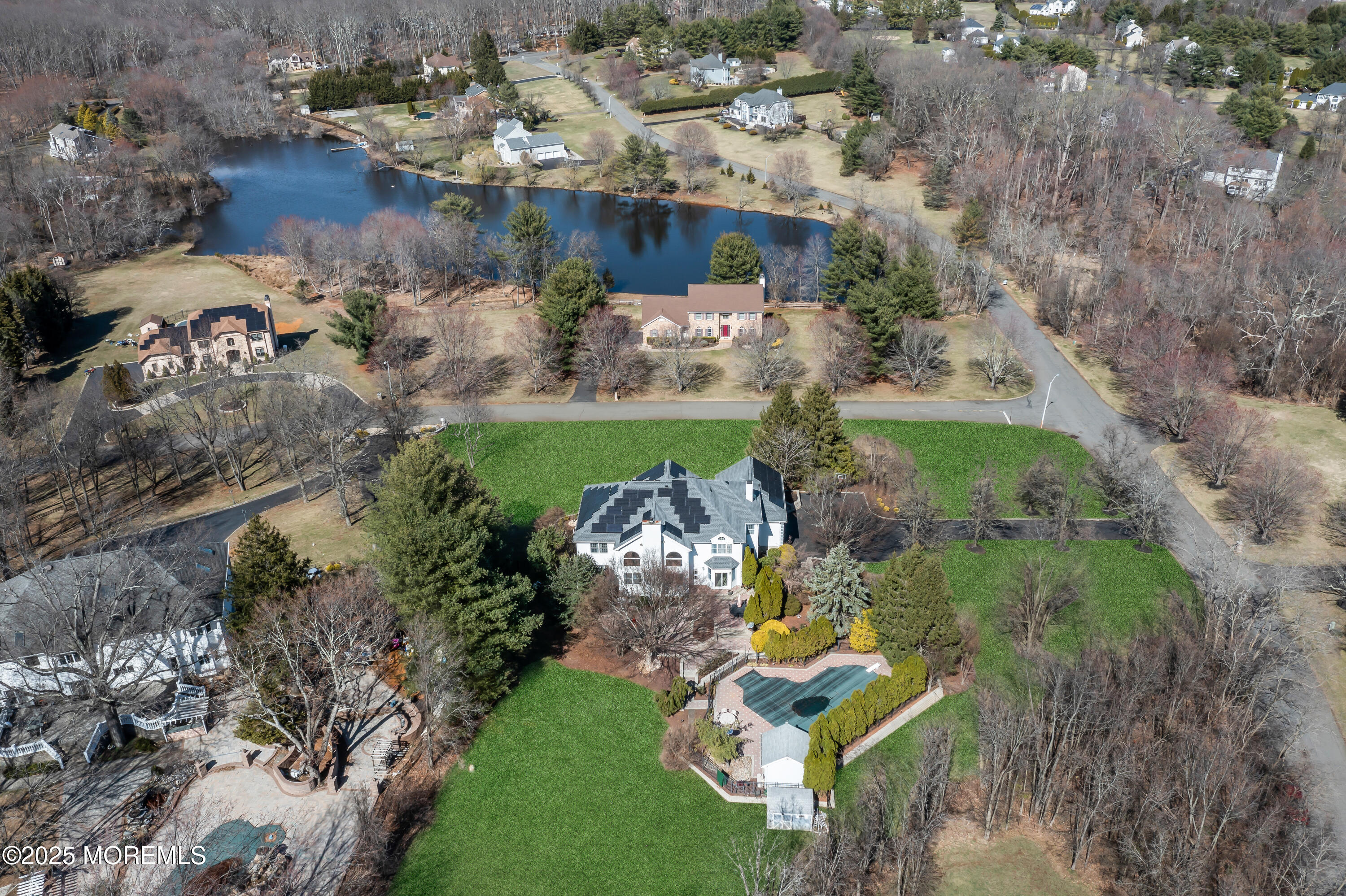 Manalapan, New Jersey, 07726, United States, 6 Bedrooms Bedrooms, ,5 BathroomsBathrooms,Residential,For Sale,1976013