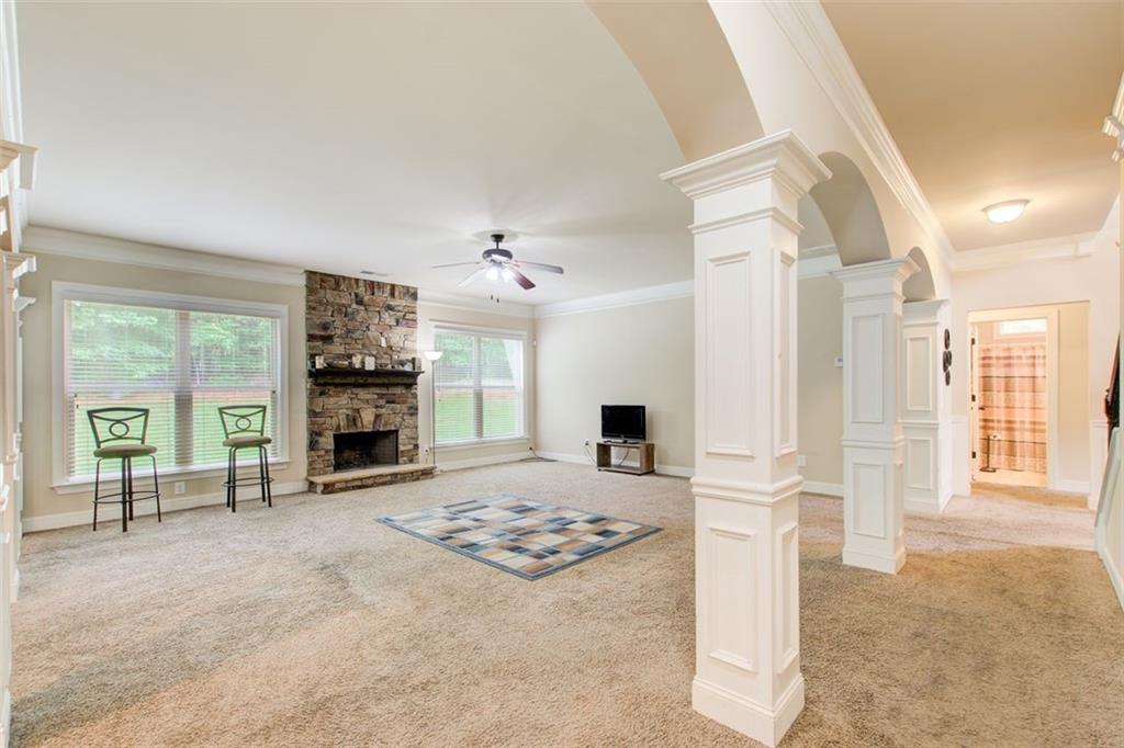 Palmetto, Georgia, 30268, United States, 5 Bedrooms Bedrooms, ,4 BathroomsBathrooms,Residential,For Sale,1917633