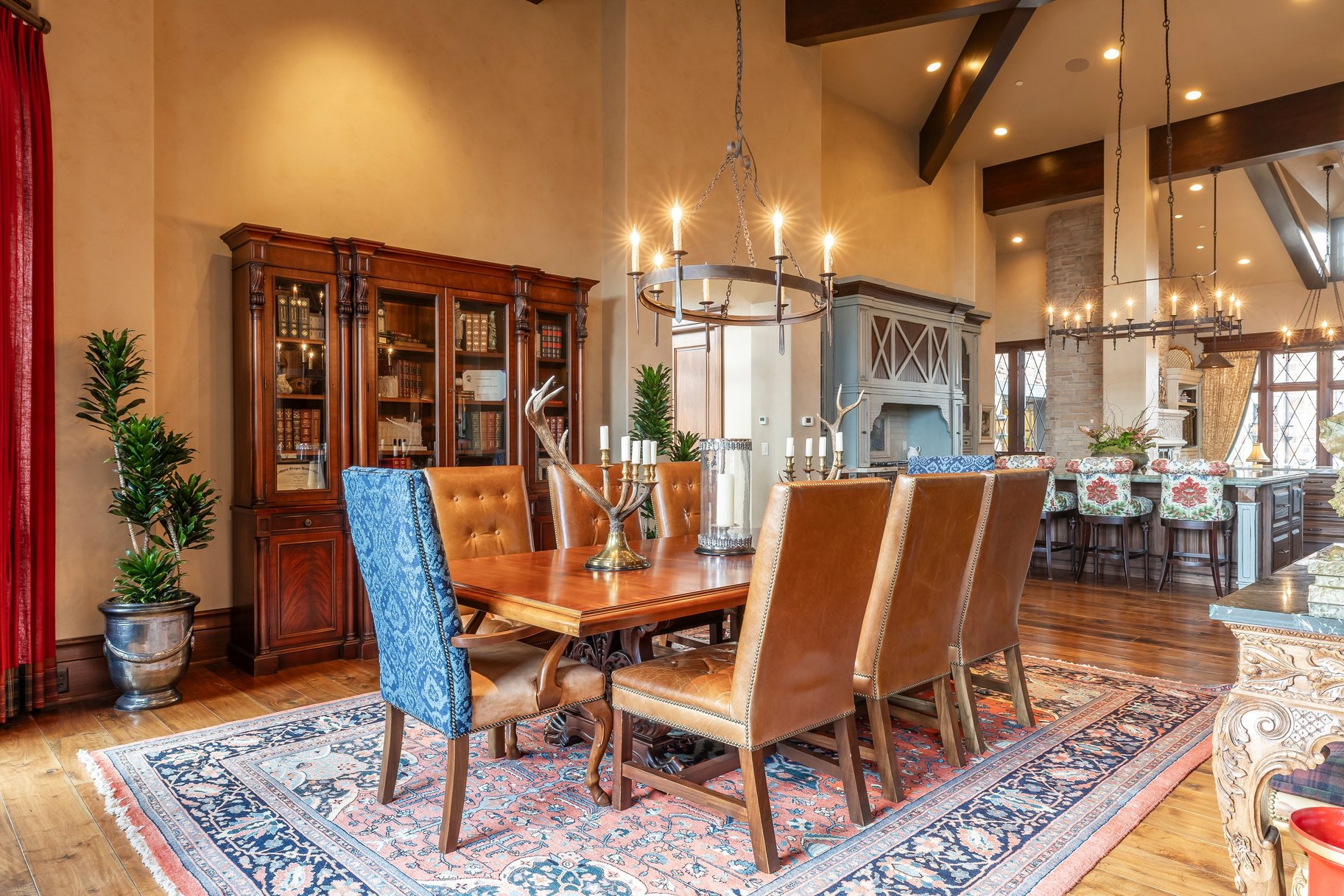  A Legacy Estate Framed by Golf and Ski Views - 物件實景