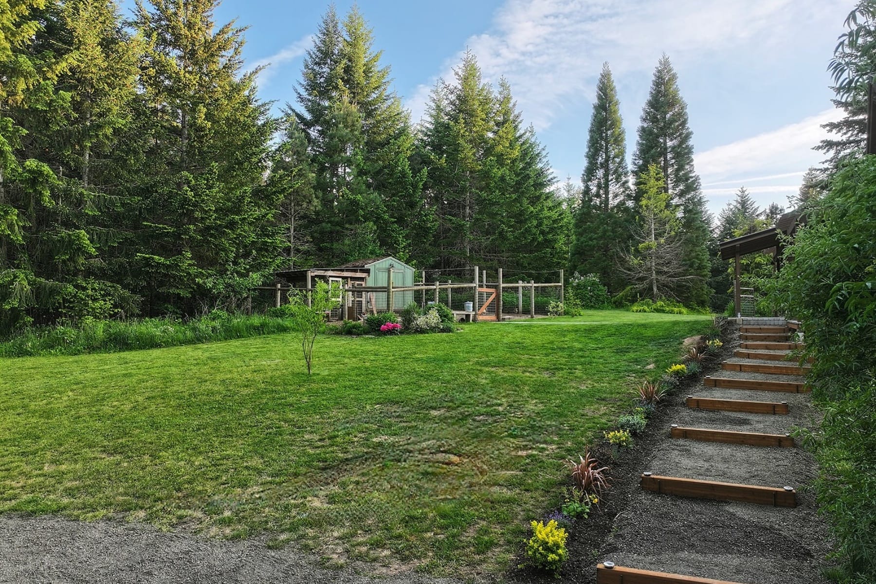  99 TUNNEL RD White Salmon, WA 98672 - 物件實景