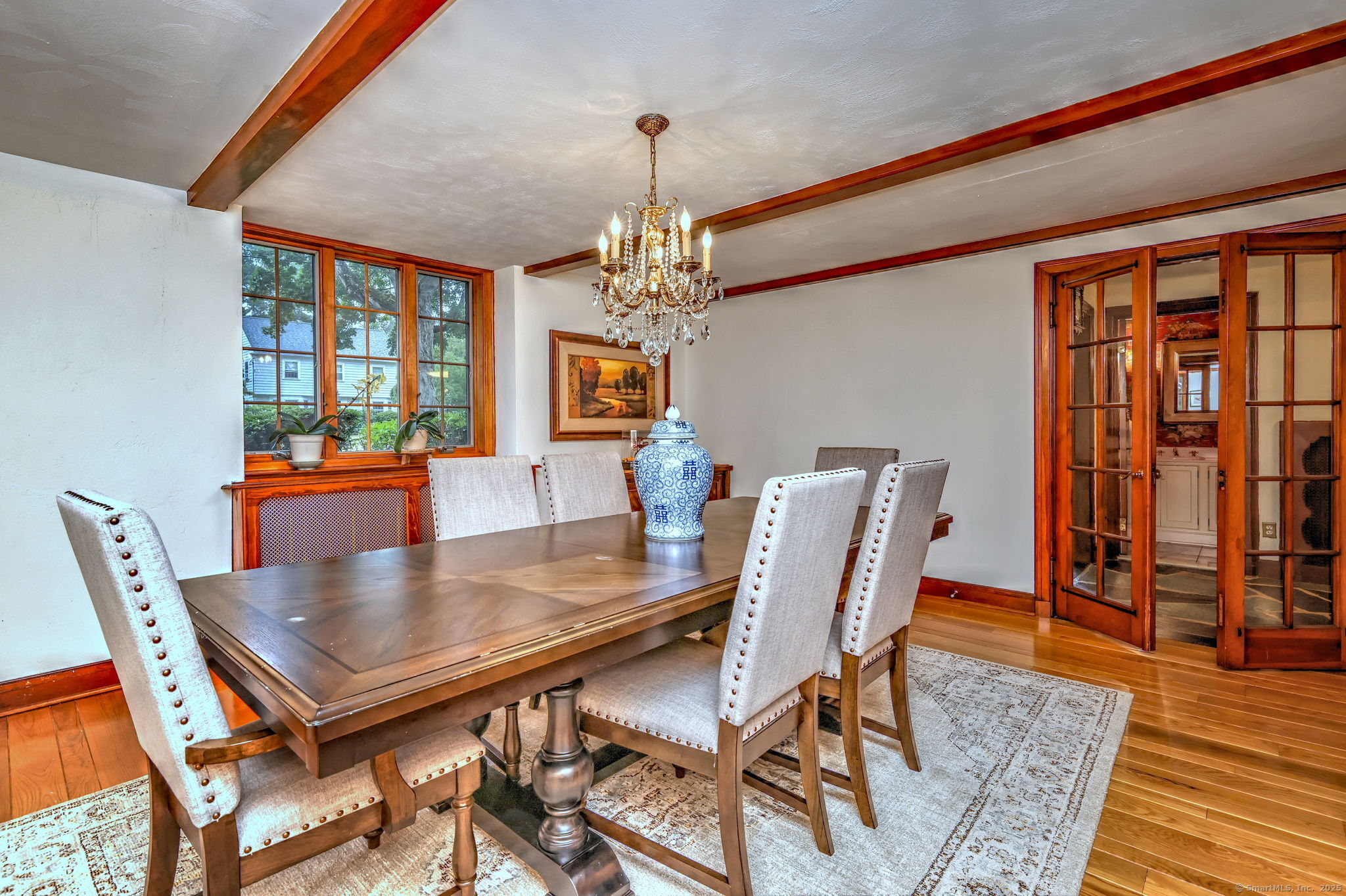 Hamden, Connecticut, 06517, United States, 5 Bedrooms Bedrooms, ,4 BathroomsBathrooms,Residential,For Sale,1924978
