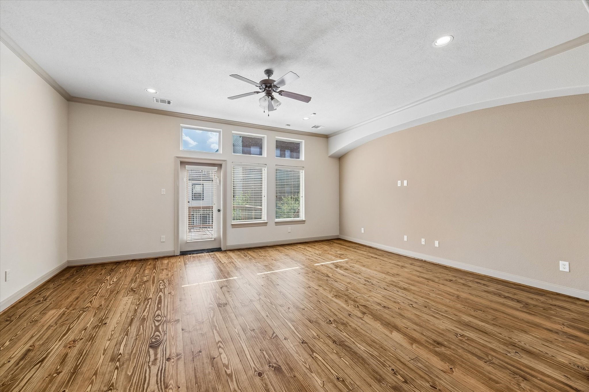  903 Asbury Street - 物件實景