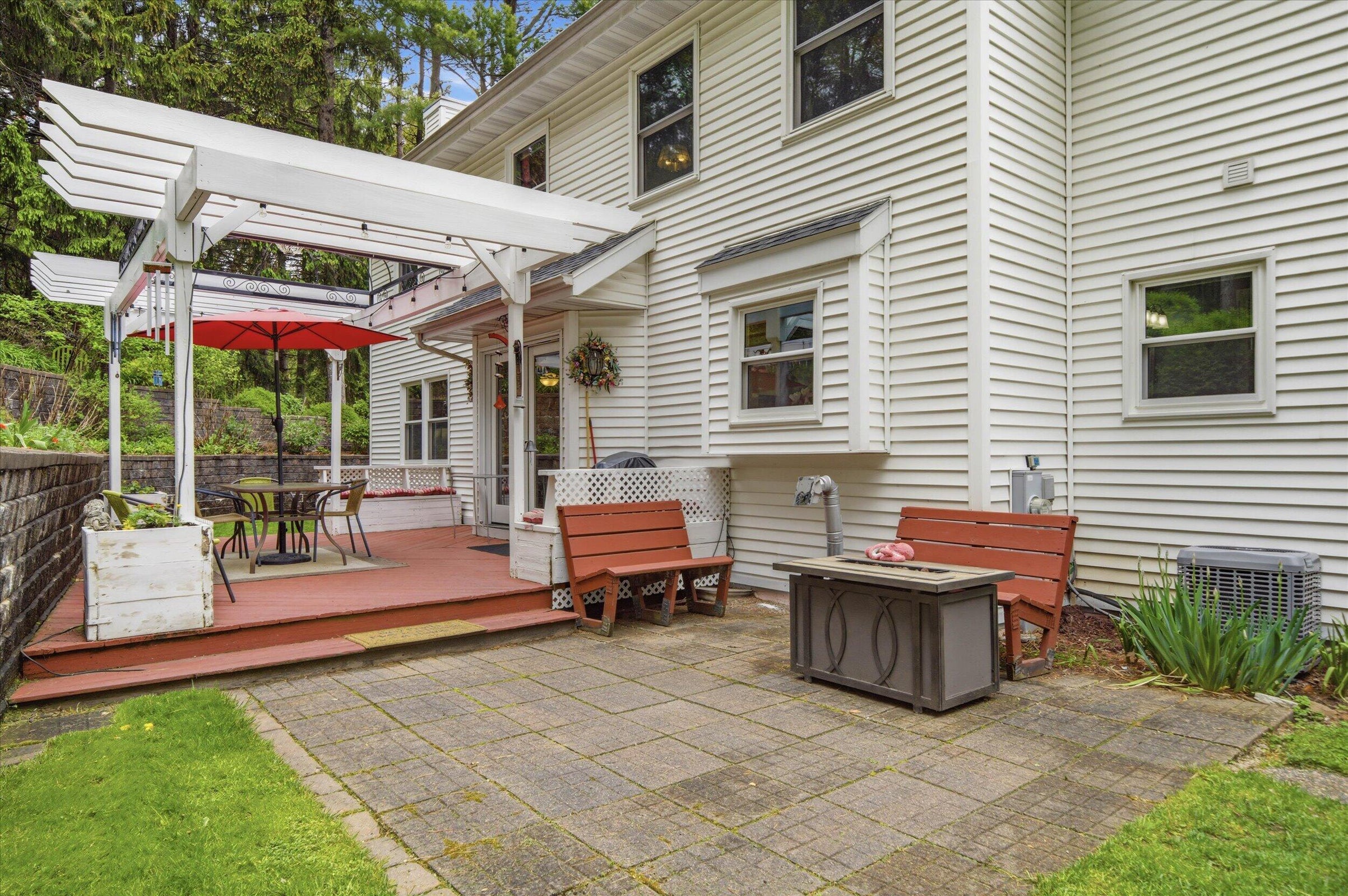 Plymouth, Wisconsin, 53073, United States, 4 Bedrooms Bedrooms, ,4 BathroomsBathrooms,Residential,For Sale,2047944