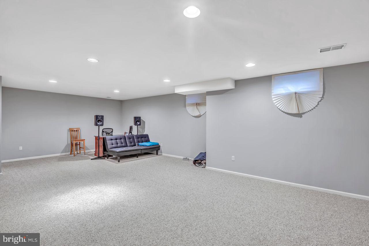 Berlin, New Jersey, 08009, United States, 4 Bedrooms Bedrooms, ,4 BathroomsBathrooms,Residential,For Sale,1839862