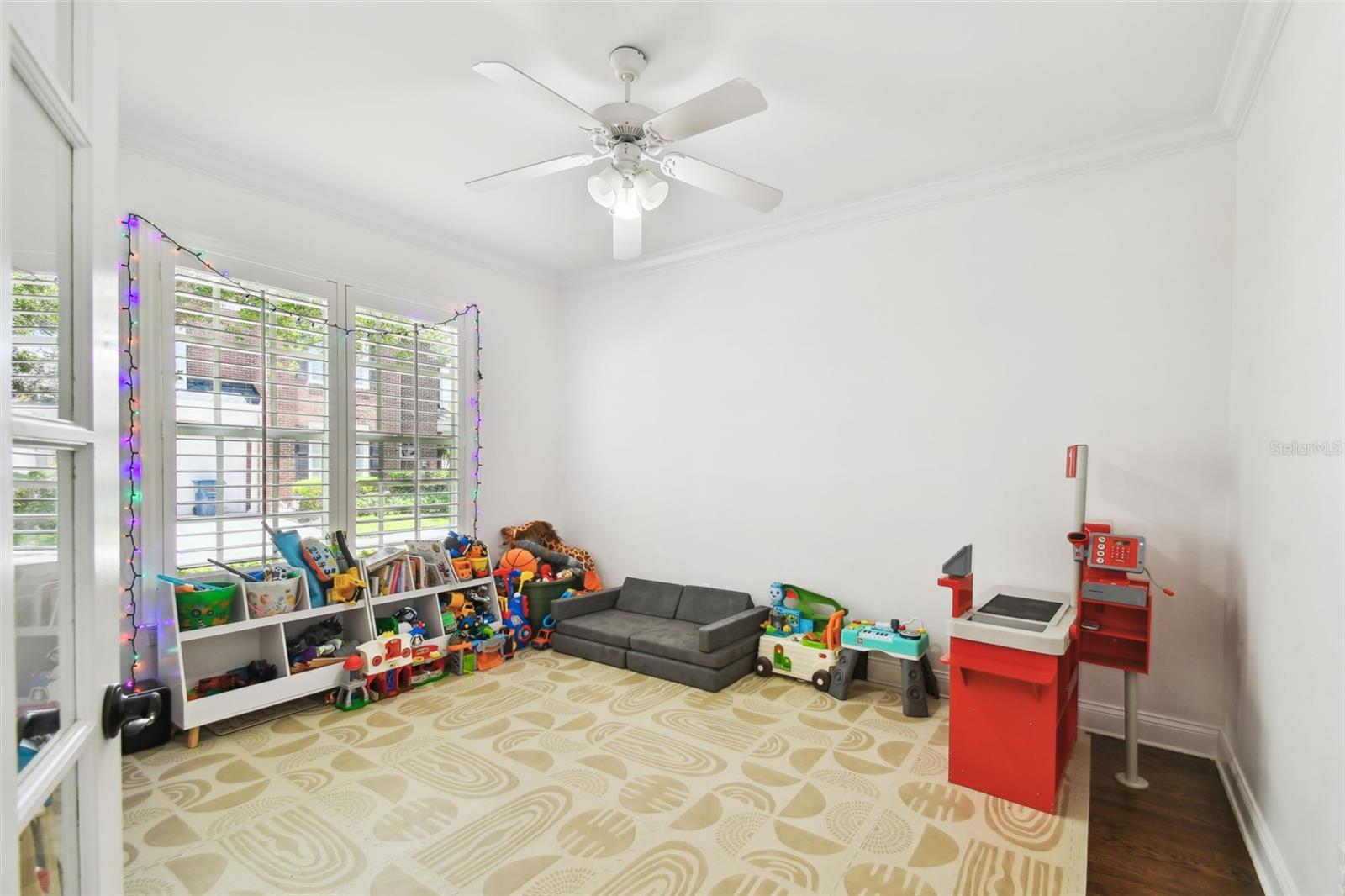 Tampa, Florida, 33602, United States, 4 Bedrooms Bedrooms, ,4 BathroomsBathrooms,Residential,For Sale,1976189