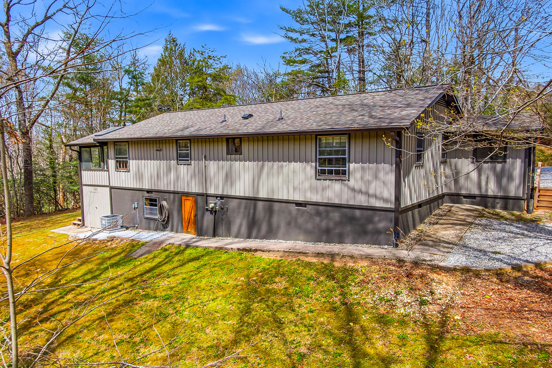  PISGAH FOREST - 物件實景