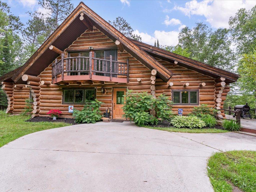 Grand Rapids, Minnesota, 55744, United States, 3 Bedrooms Bedrooms, ,3 BathroomsBathrooms,Residential,For Sale,1885314