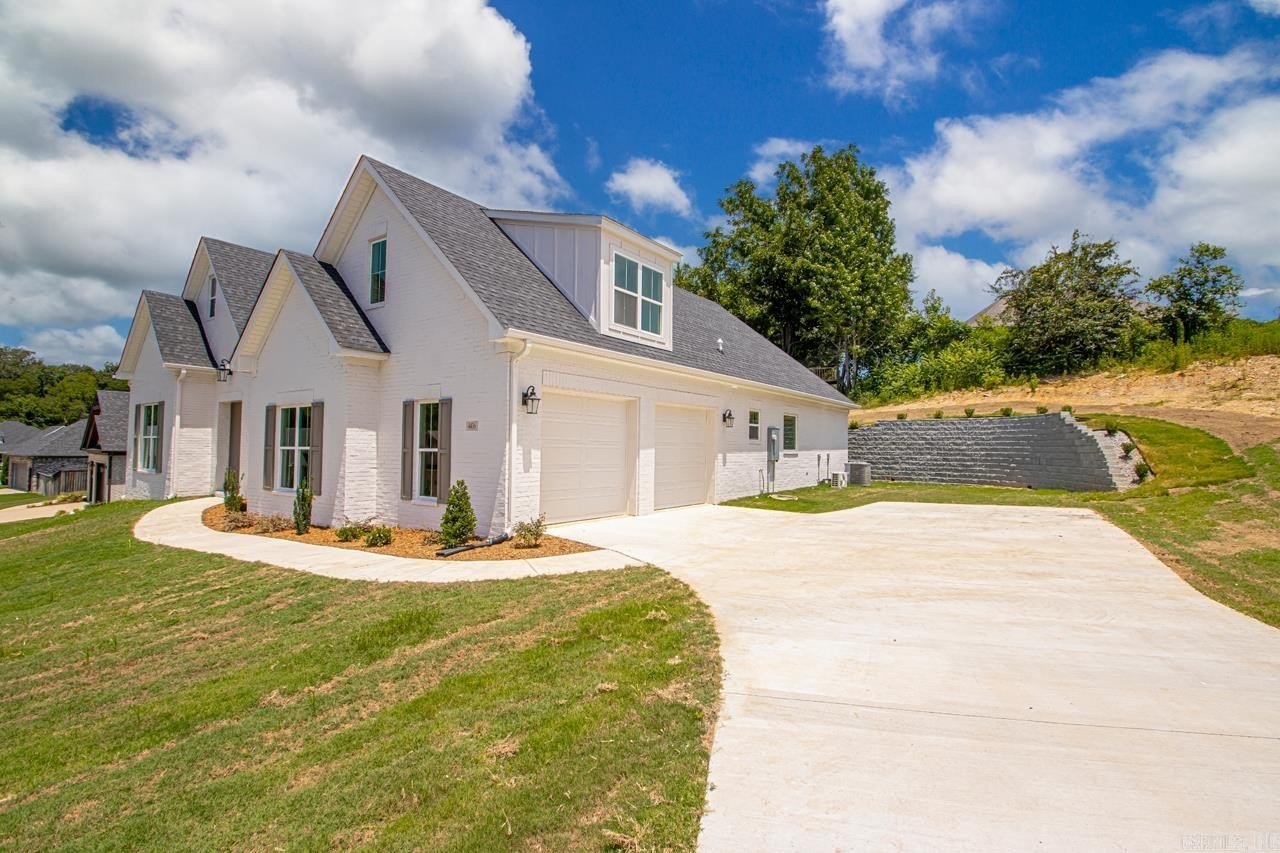 Benton, Arkansas, 72019, United States, 5 Bedrooms Bedrooms, ,4 BathroomsBathrooms,Residential,For Sale,1982285