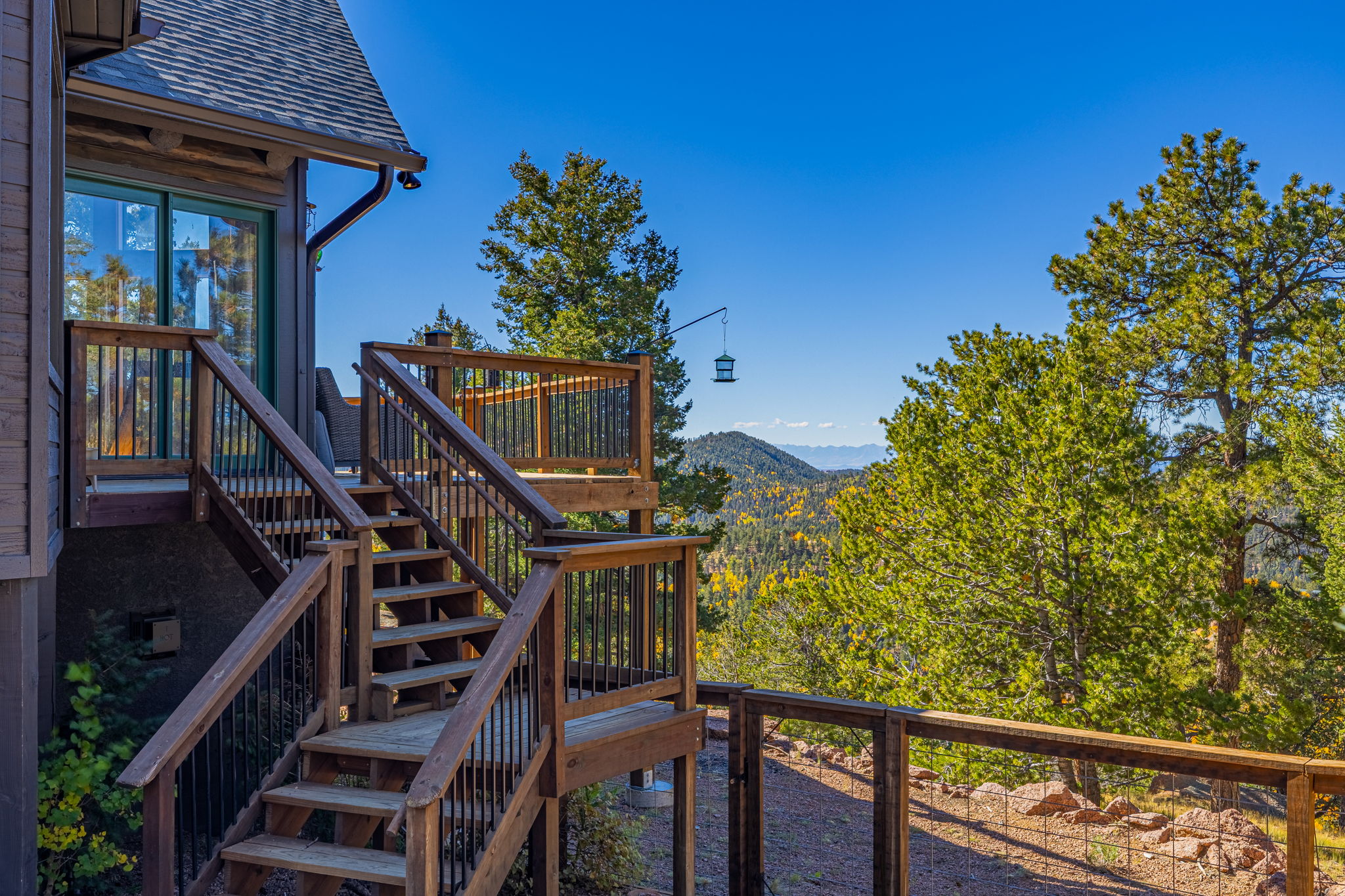 Cripple Creek, Colorado, 80813, United States, 3 Bedrooms Bedrooms, ,3 BathroomsBathrooms,Residential,For Sale,1997050