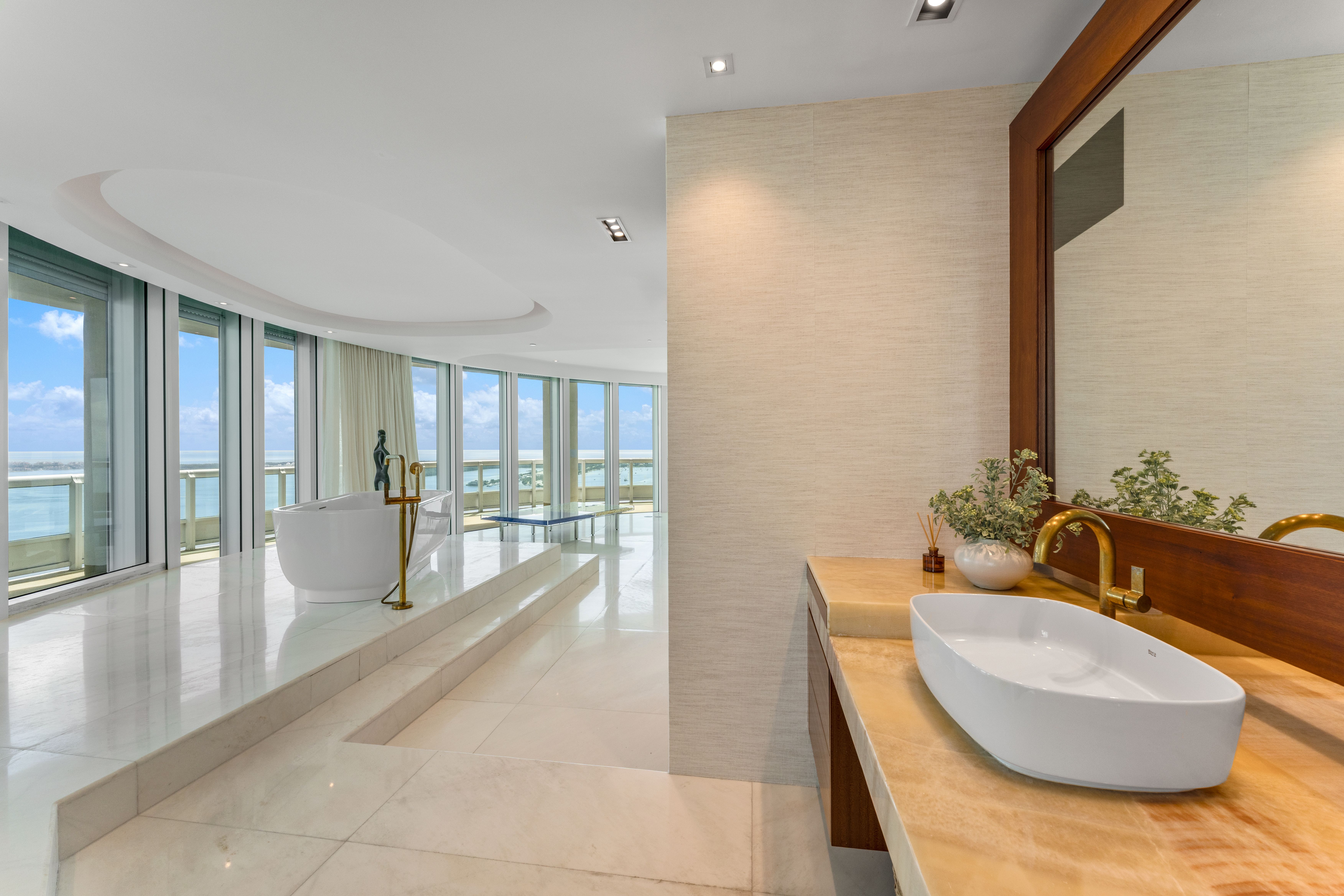  1643 Brickell Ave, Miami, FL, 33129 - 物件實景
