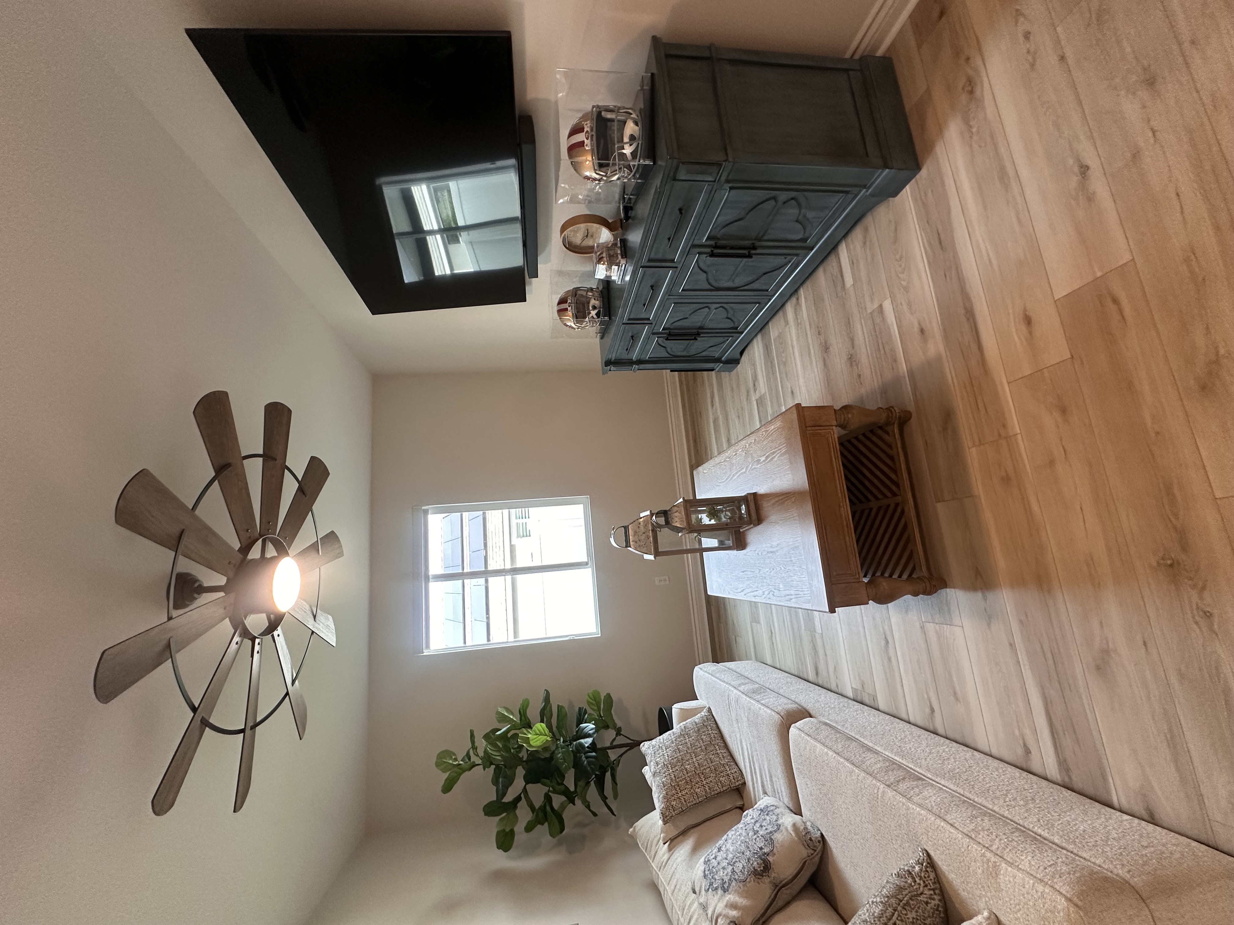 Menifee, California, 92584, United States, 4 Bedrooms Bedrooms, ,4 BathroomsBathrooms,Residential,For Sale,2013237