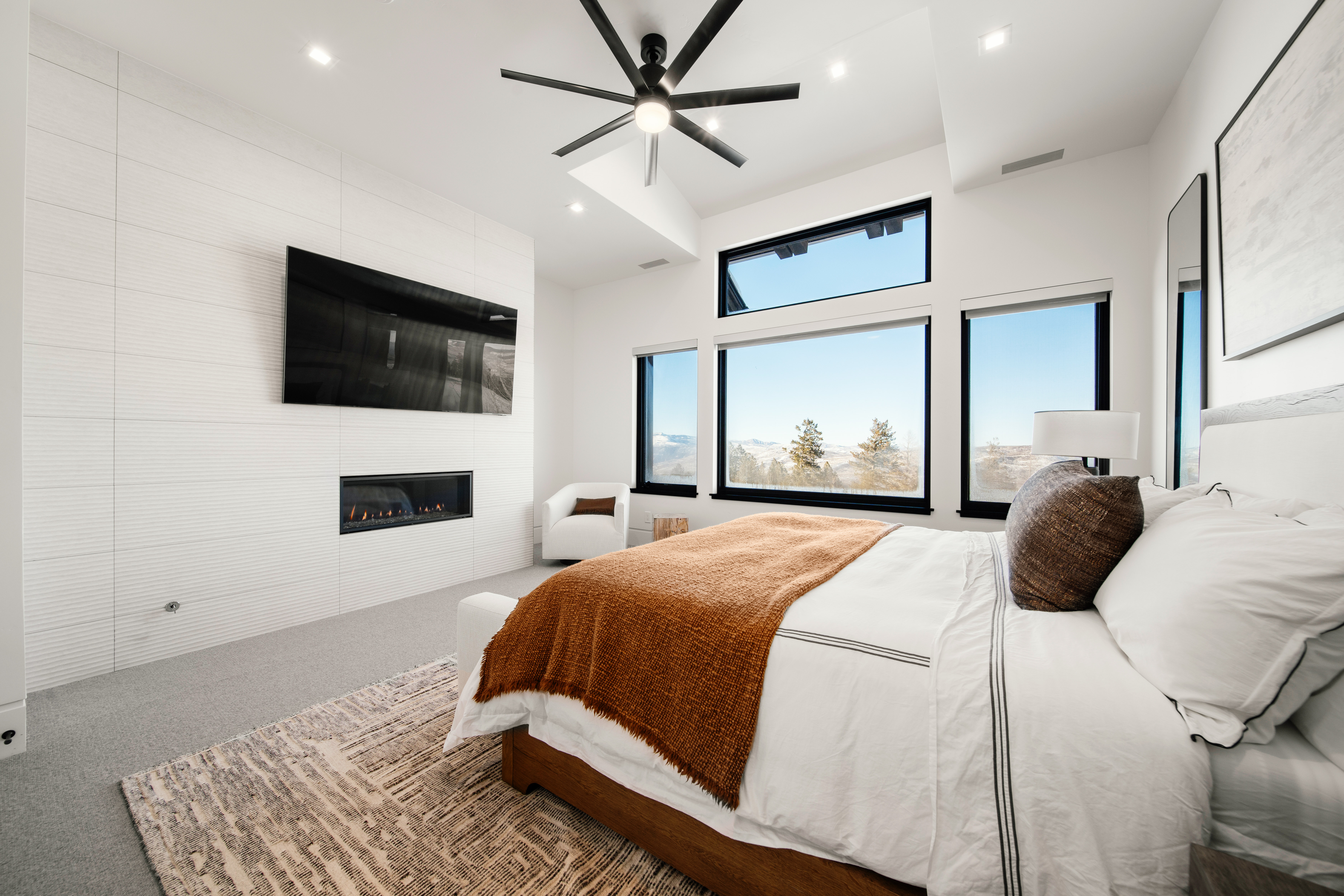  Mountain Modern Luxury Meets Effortless Cordillera Living at 145 Gore Trail - 物件實景