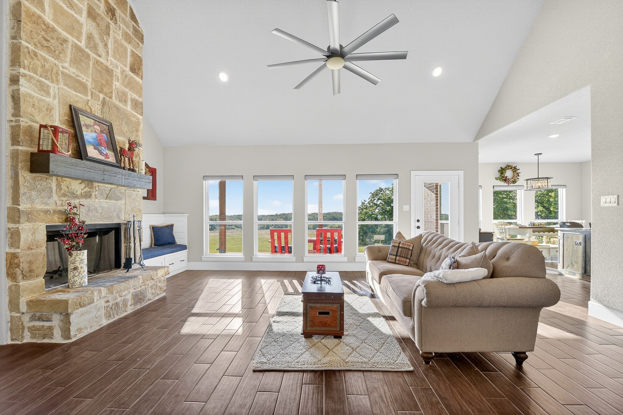 Paradise, Texas, 76073, United States, 3 Bedrooms Bedrooms, ,2 BathroomsBathrooms,Residential,For Sale,1996854