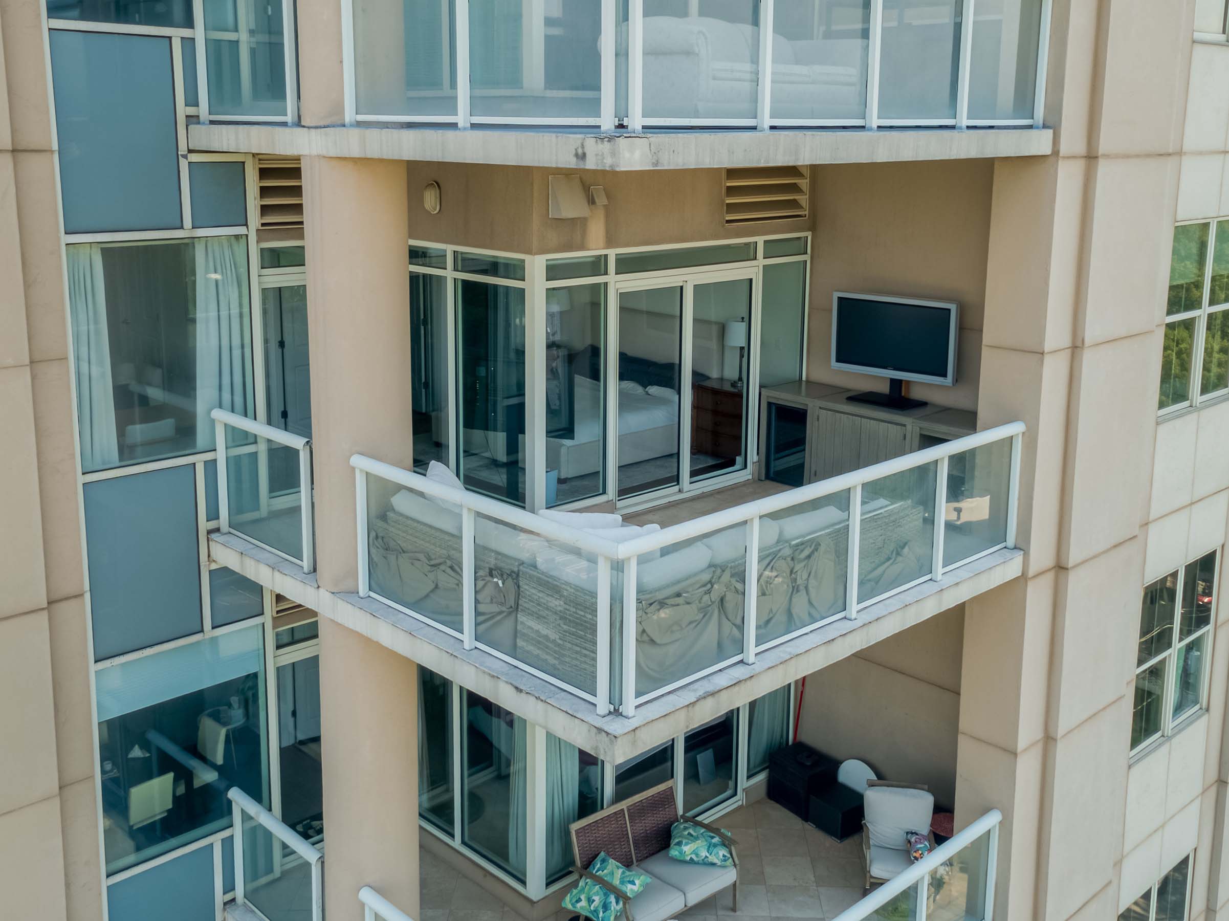  Unparalleled Views from this Renovated Corner Unit in the Heart of Buckhead - 物件實景