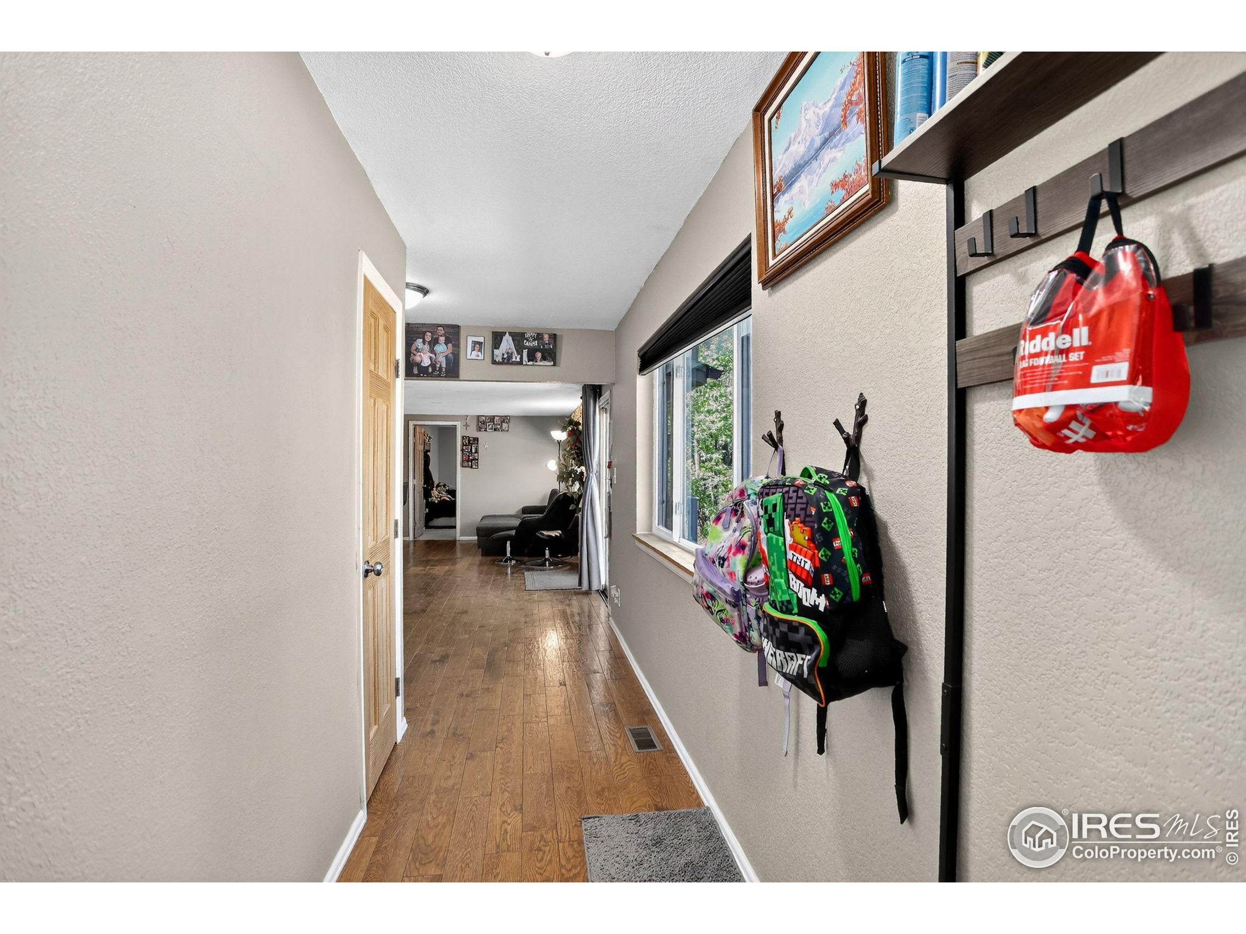 Conifer, Colorado, 80433, United States, 3 Bedrooms Bedrooms, ,2 BathroomsBathrooms,Residential,For Sale,1991521