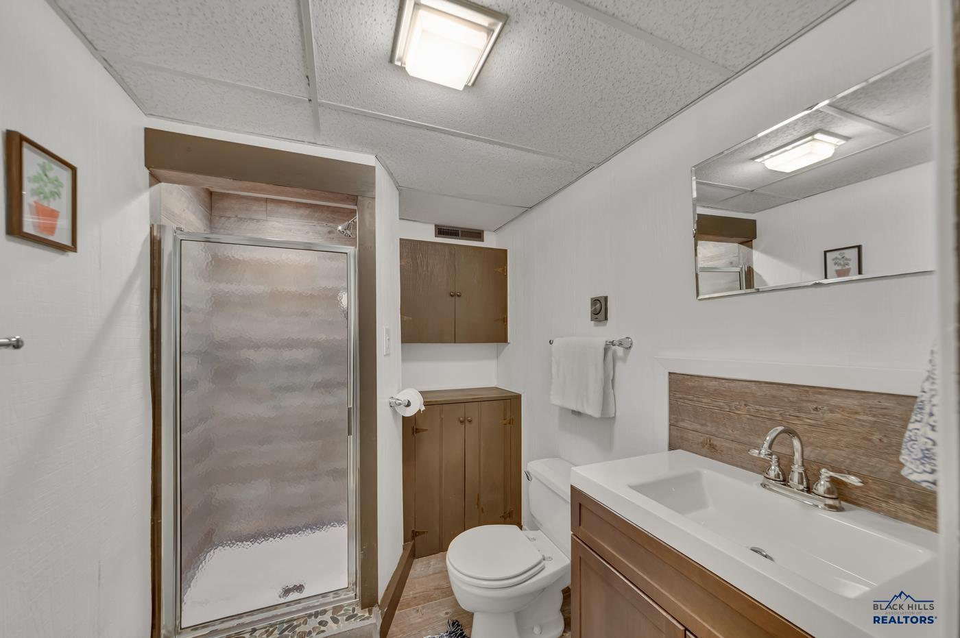 Black Hawk, South Dakota, 57718, United States, 4 Bedrooms Bedrooms, ,2 BathroomsBathrooms,Residential,For Sale,1997347