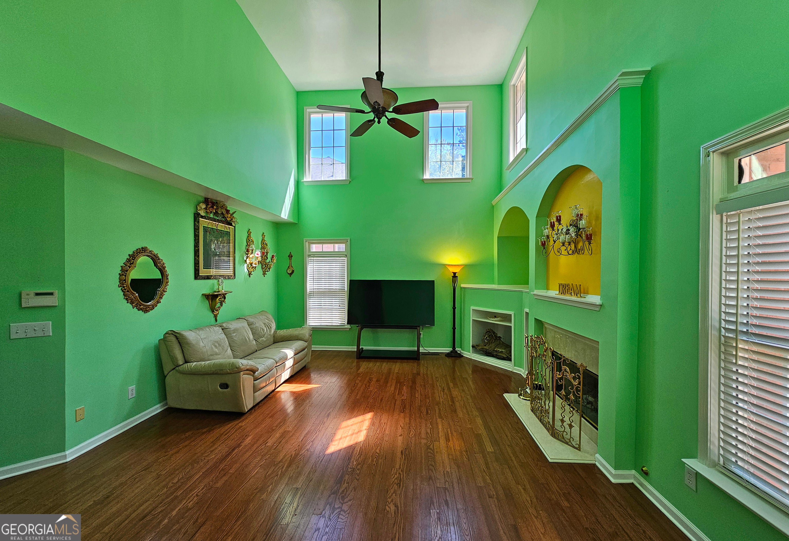 Stone Mountain, Georgia, 30087, United States, 5 Bedrooms Bedrooms, ,4 BathroomsBathrooms,Residential,For Sale,2006587